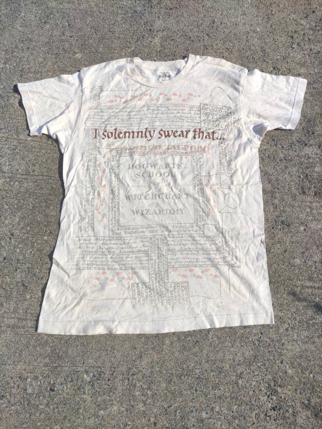 Universal Studios Harry Potter " Marauders Map " Glows in the Sunlight Movie Size US L / EU 52-54 / 3 - 1 Thumbnail