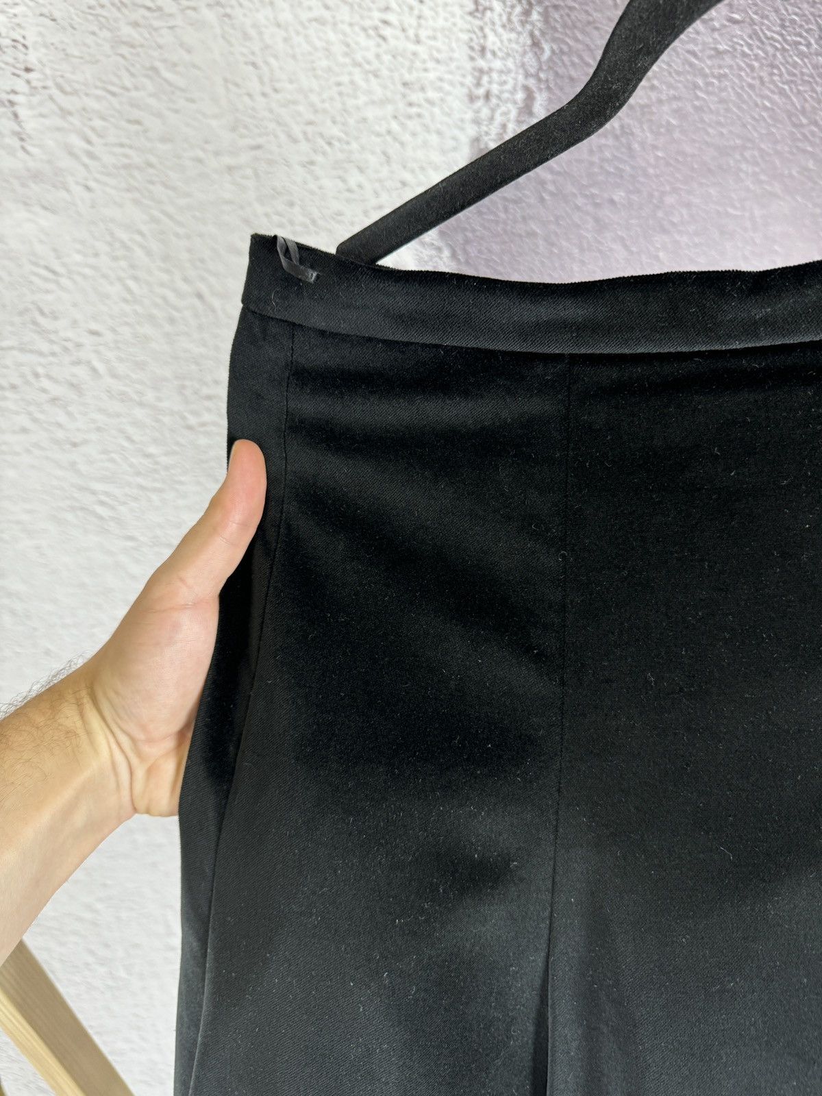 Moschino NEW Moschino Cheap and Chic black velour style midi skirt Size 32" / US 10 / IT 46 - 9 Thumbnail