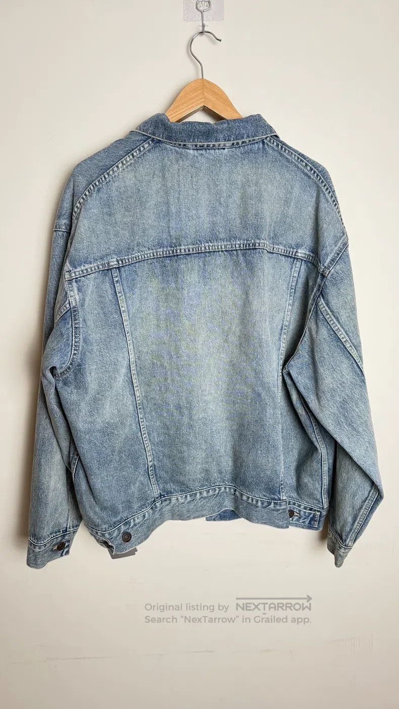 Balenciaga Balenciaga Water-washed effect denim jacket women's blue Size S / US 4 / IT 40 - 4 Thumbnail