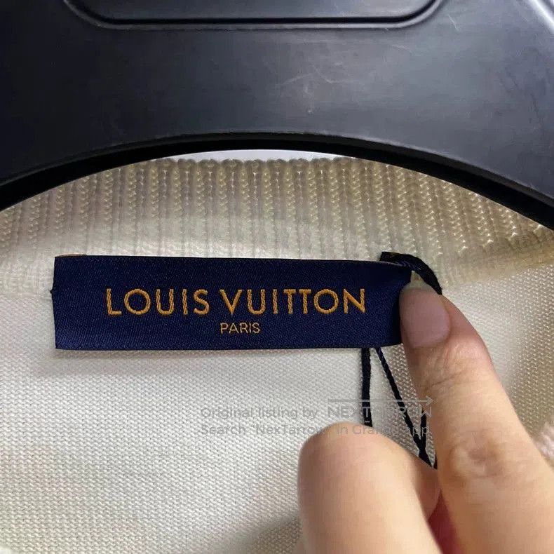 Louis Vuitton Louis Vuitton White Embroidered Short Sleeve T. Size US S / EU 44-46 / 1 - 2 Thumbnail