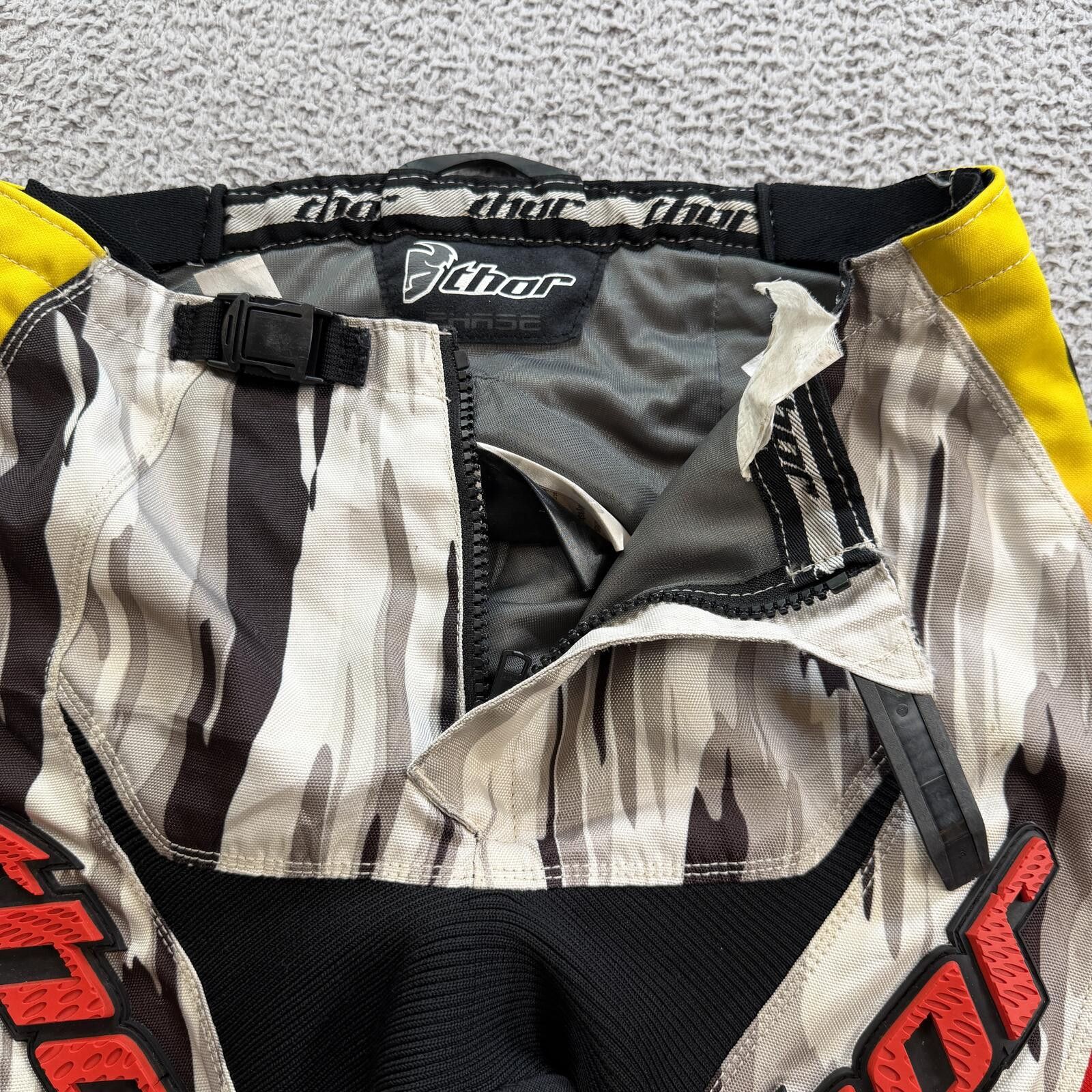Thom Browne Thor Phase Rockstar Energy Motocross Pants 2011 30 Y2K Moto Size US 30 / EU 46 - 11 Thumbnail