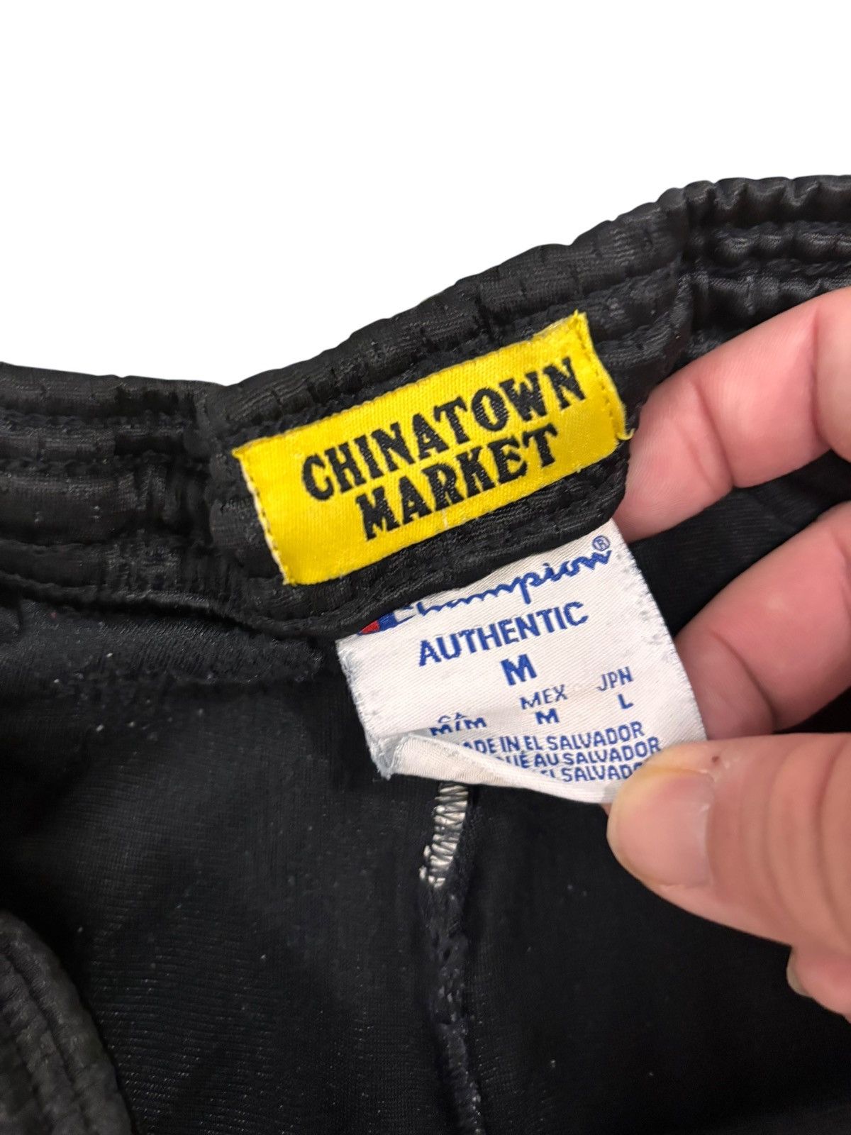 Champion × Market Chinatown Market x Champion Mesh 3M Shorts Size Medium Size US 32 / EU 48 - 5 Thumbnail