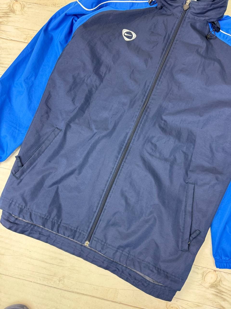Nike Vintage Nike Windbreaker Jacket Hooded Nylon Swoosh 00s Size US XXL / EU 58 / 5 - 3 Thumbnail
