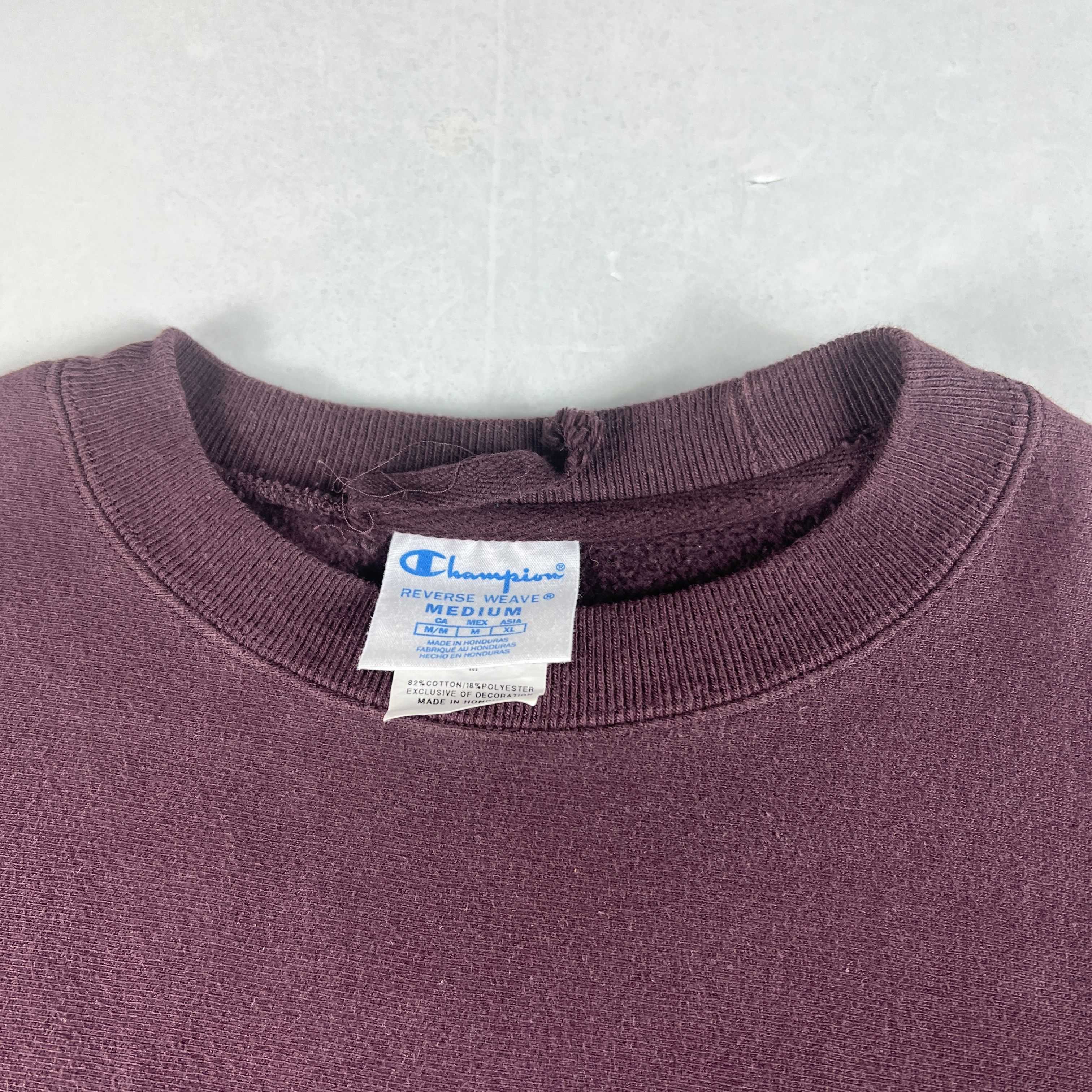 Champion × Vintage Y2K Champion Reverse Weave Sweatshirt Purple Logo Crewneck Size US M / EU 48-50 / 2 - 5 Thumbnail