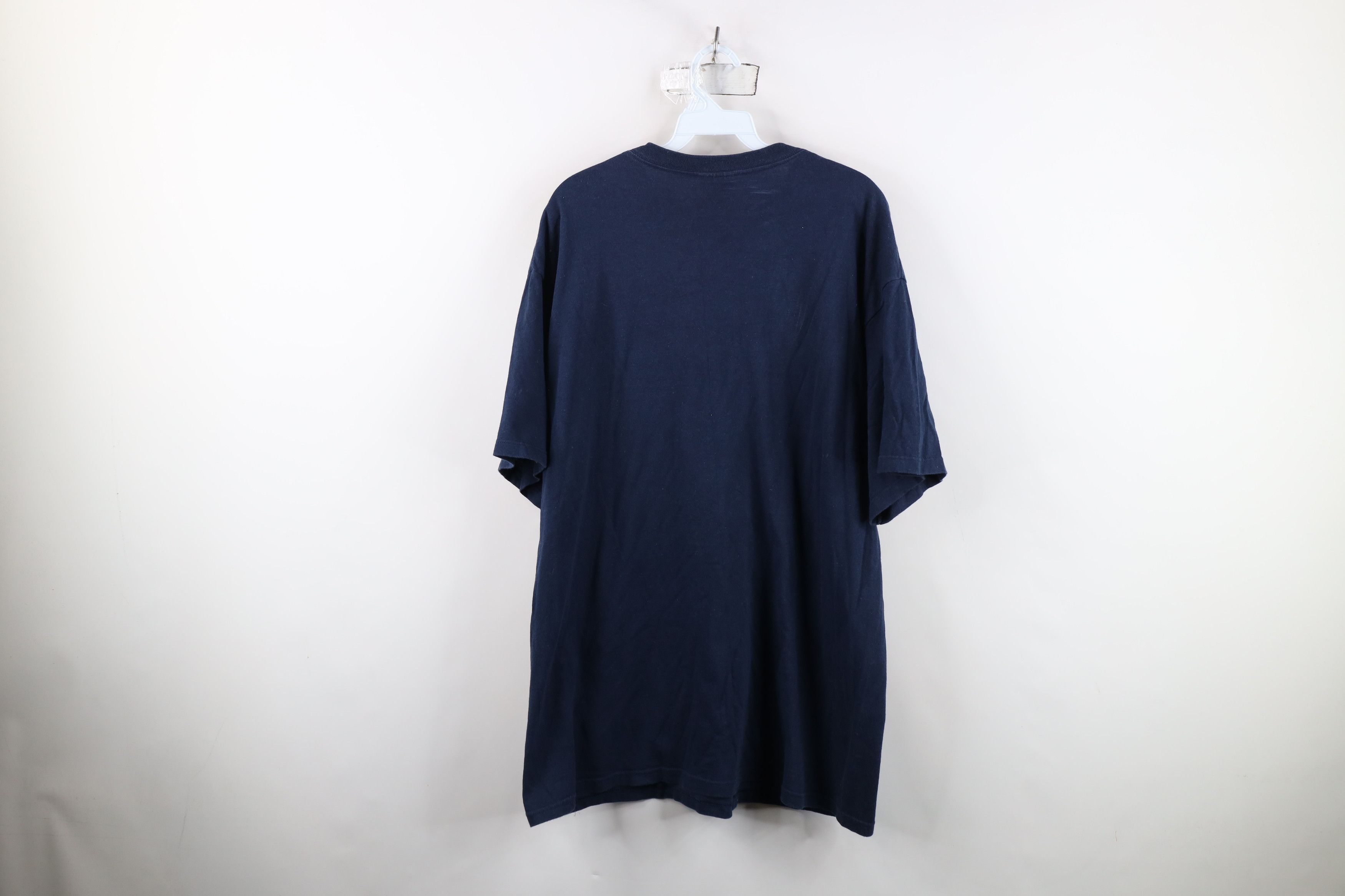 Nike Vintage 90s Nike Baggy Travis Scott Mini Swoosh T-Shirt USA Size US L / EU 52-54 / 3 - 12 Thumbnail