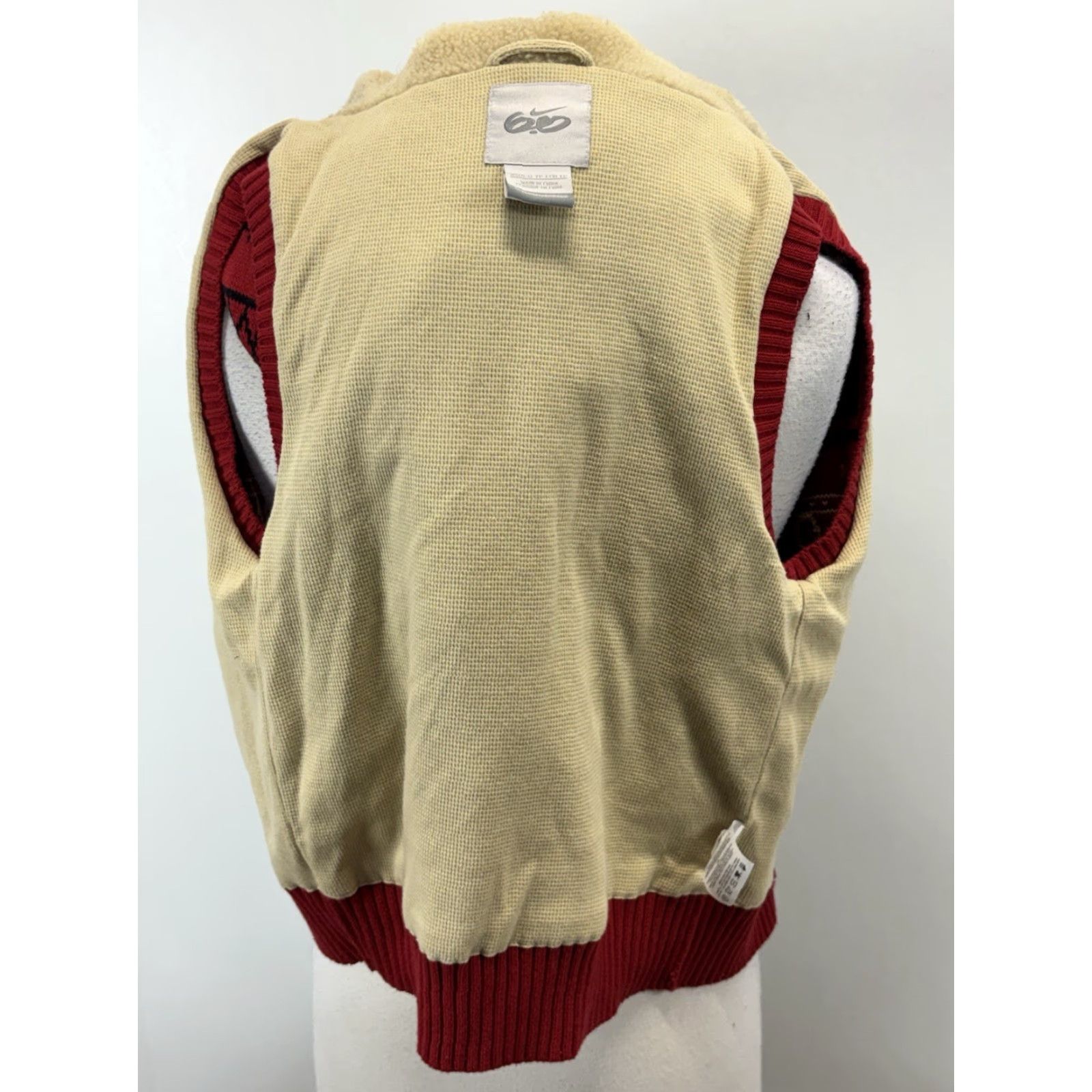 Nike Nike 6.0 Fair Isle Sweater Vest Women’s XS Sherpa Hood Full Zip Red Black Ski Vest XS Womens Size XS / US 0-2 / IT 36-38 - 7 Thumbnail