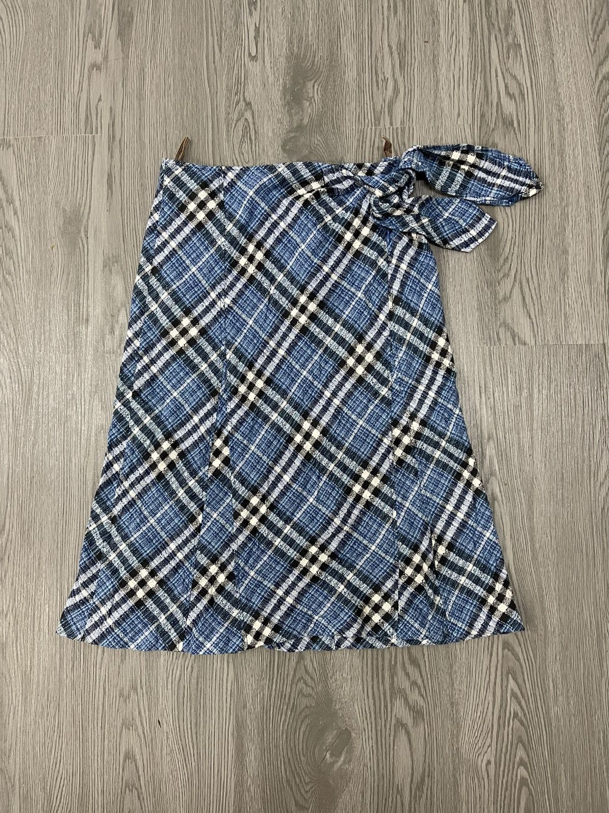 Burberry Burberry Blue Check Skirt Size 26" / US 2 / IT 38 - 1 Thumbnail