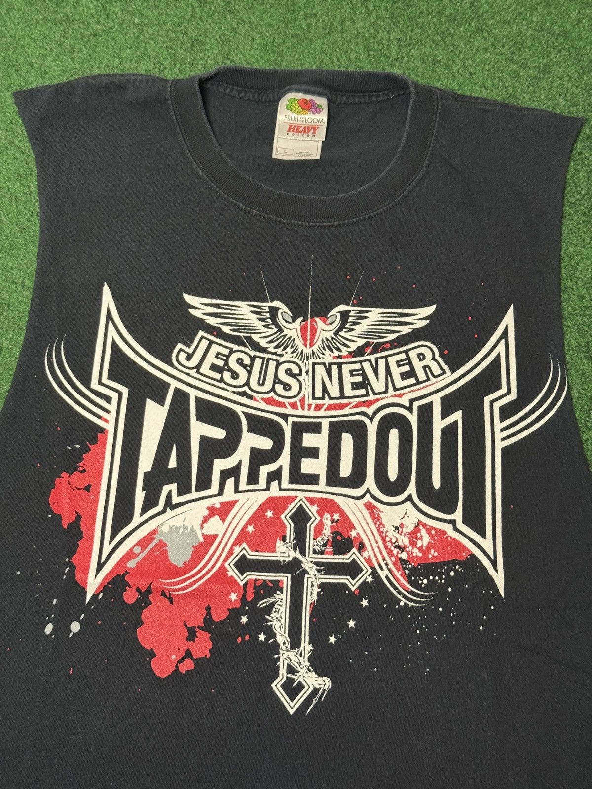 Fruit Of The Loom Vtg Jesus Tee Tapout Jesus Never Tapped Out Cutoff T Shirt Size US L / EU 52-54 / 3 - 2 Thumbnail
