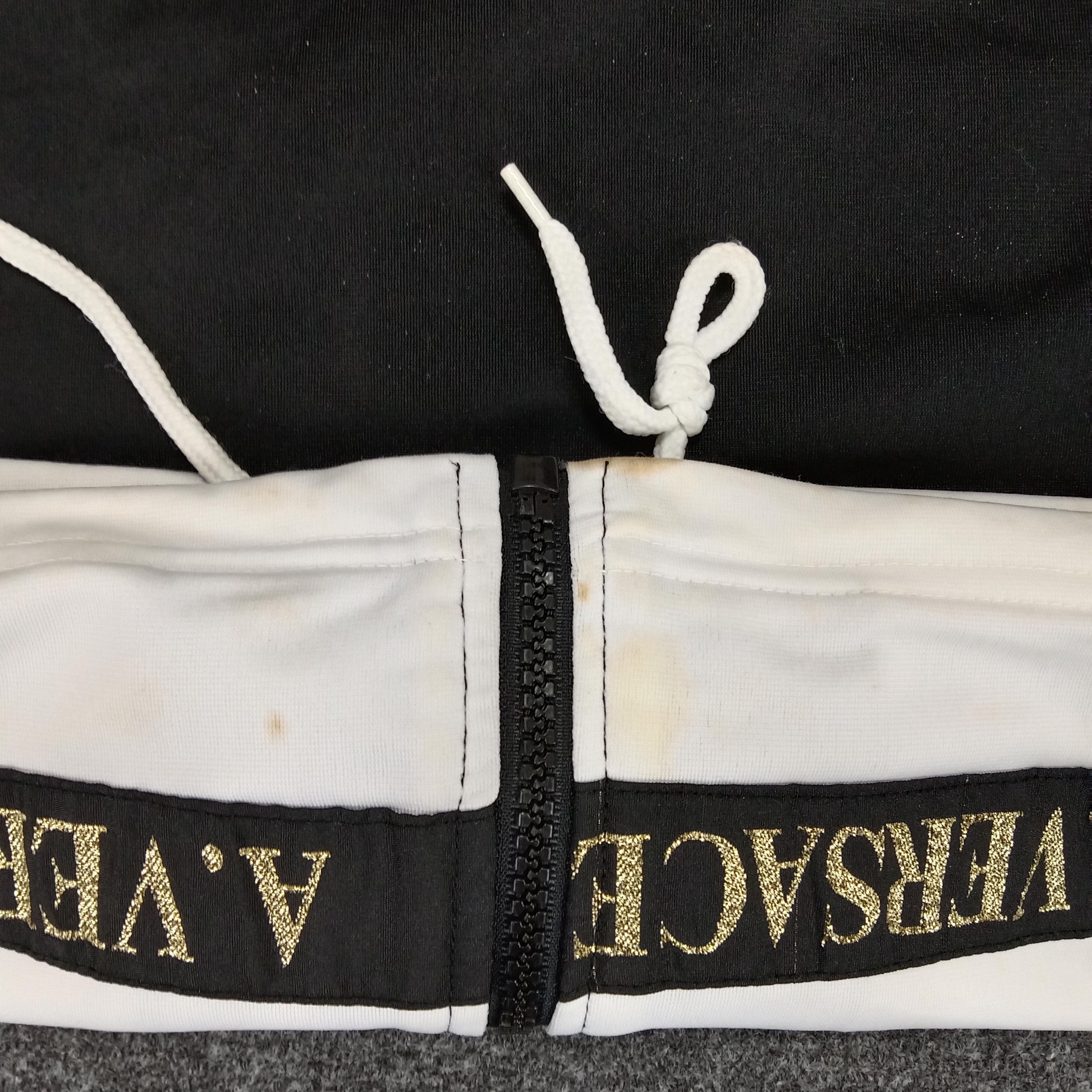Versace × Vintage A.Versace Italian Brand Embroidery Coach Jacket Size US L / EU 52-54 / 3 - 4 Thumbnail