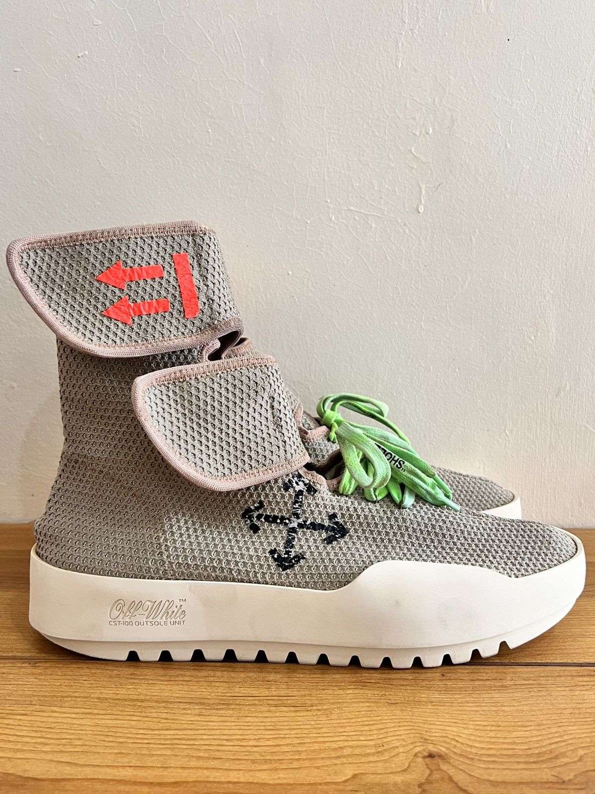 Off-White × Virgil Abloh Off-White MOTO WRAP Light Grey Size US 10 / EU 43 - 3 Thumbnail
