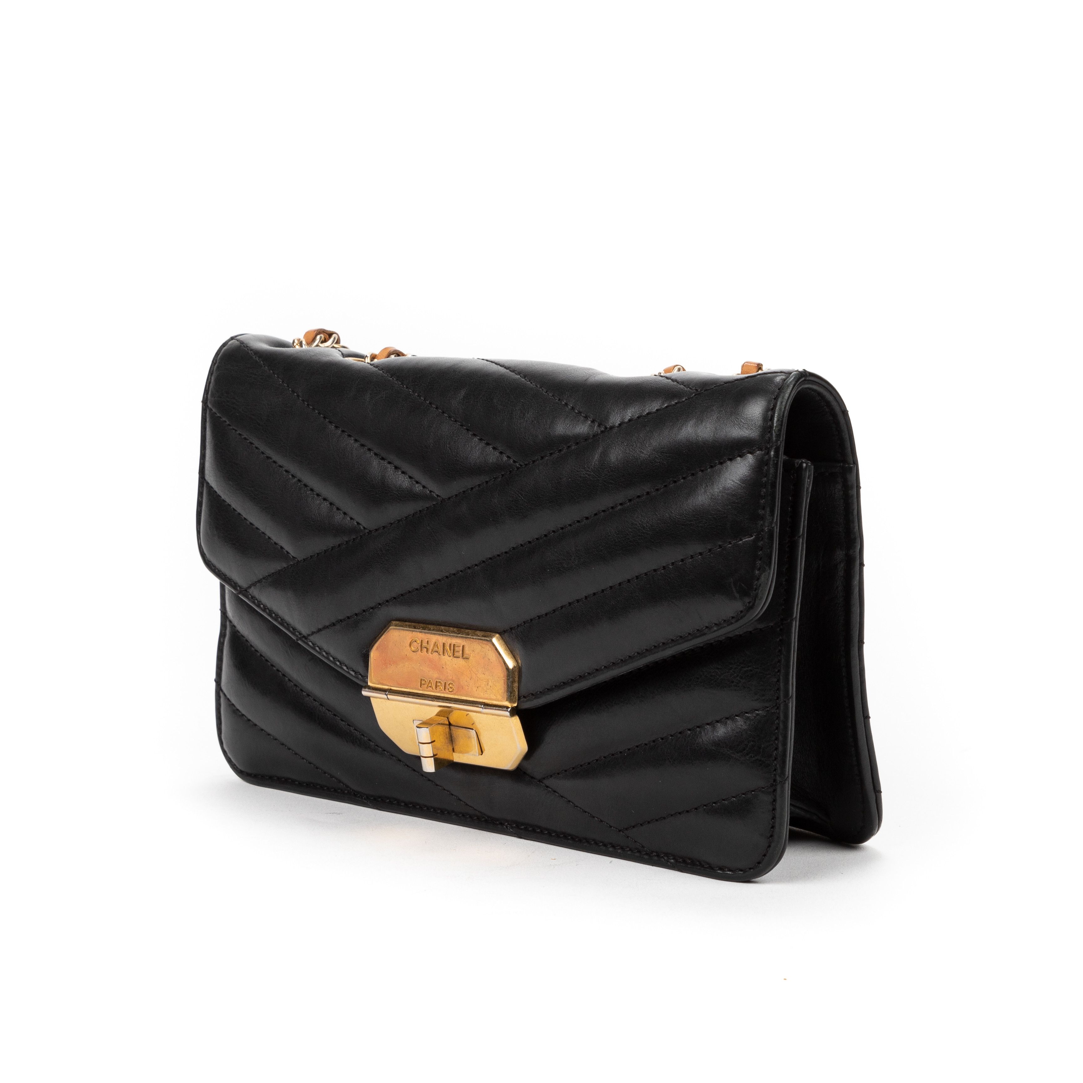Chanel Gabrielle Flap Small Size ONE SIZE - 1 Thumbnail