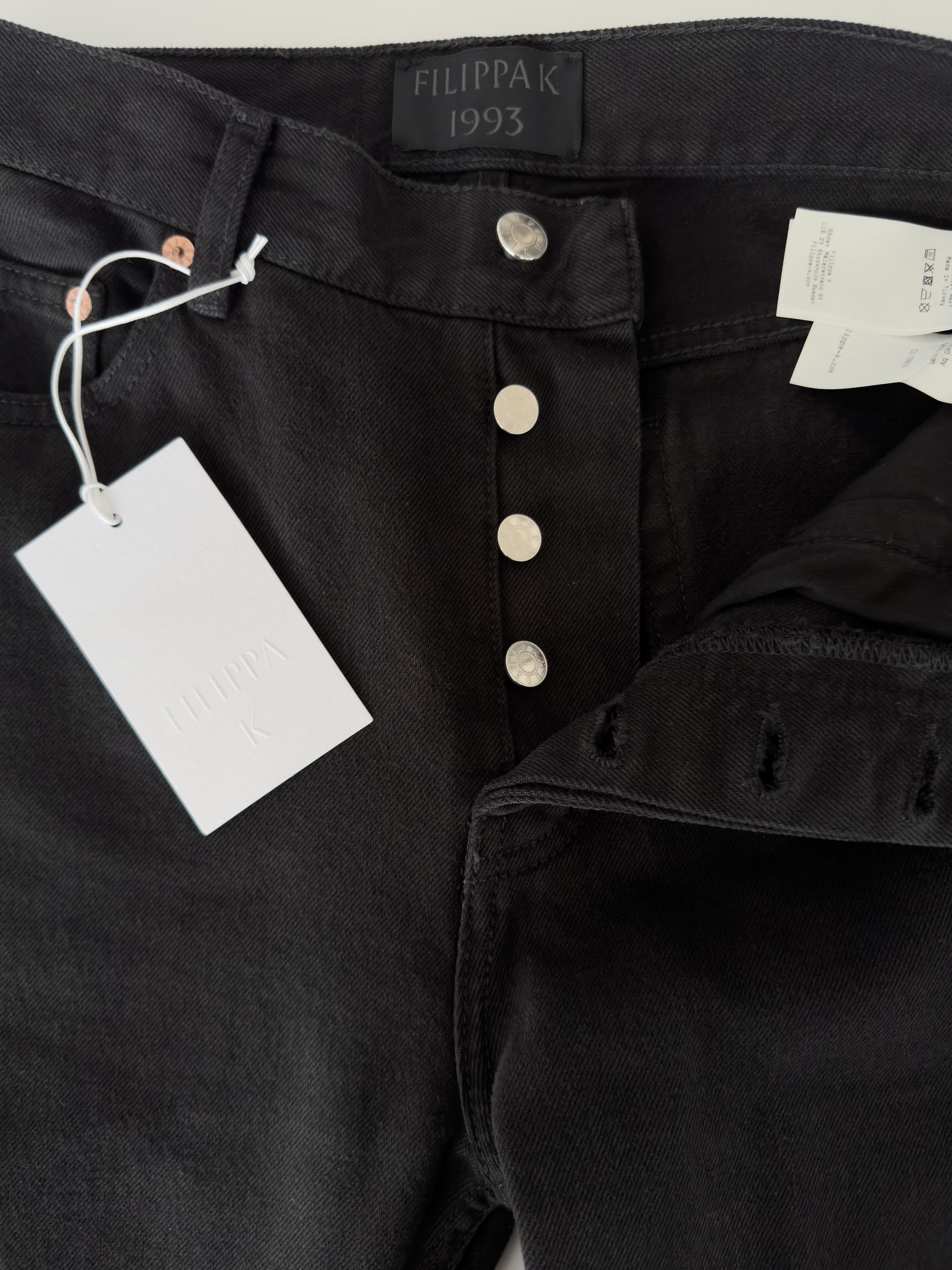 Filippa K 93 CLASSIC STRAIGHT JEANS Size US 29 - 3 Thumbnail
