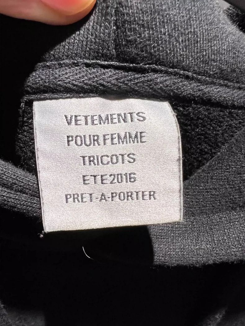 Vetements VETEMENTS Definition Oversized Hoodie Size US L / EU 52-54 / 3 - 5 Thumbnail