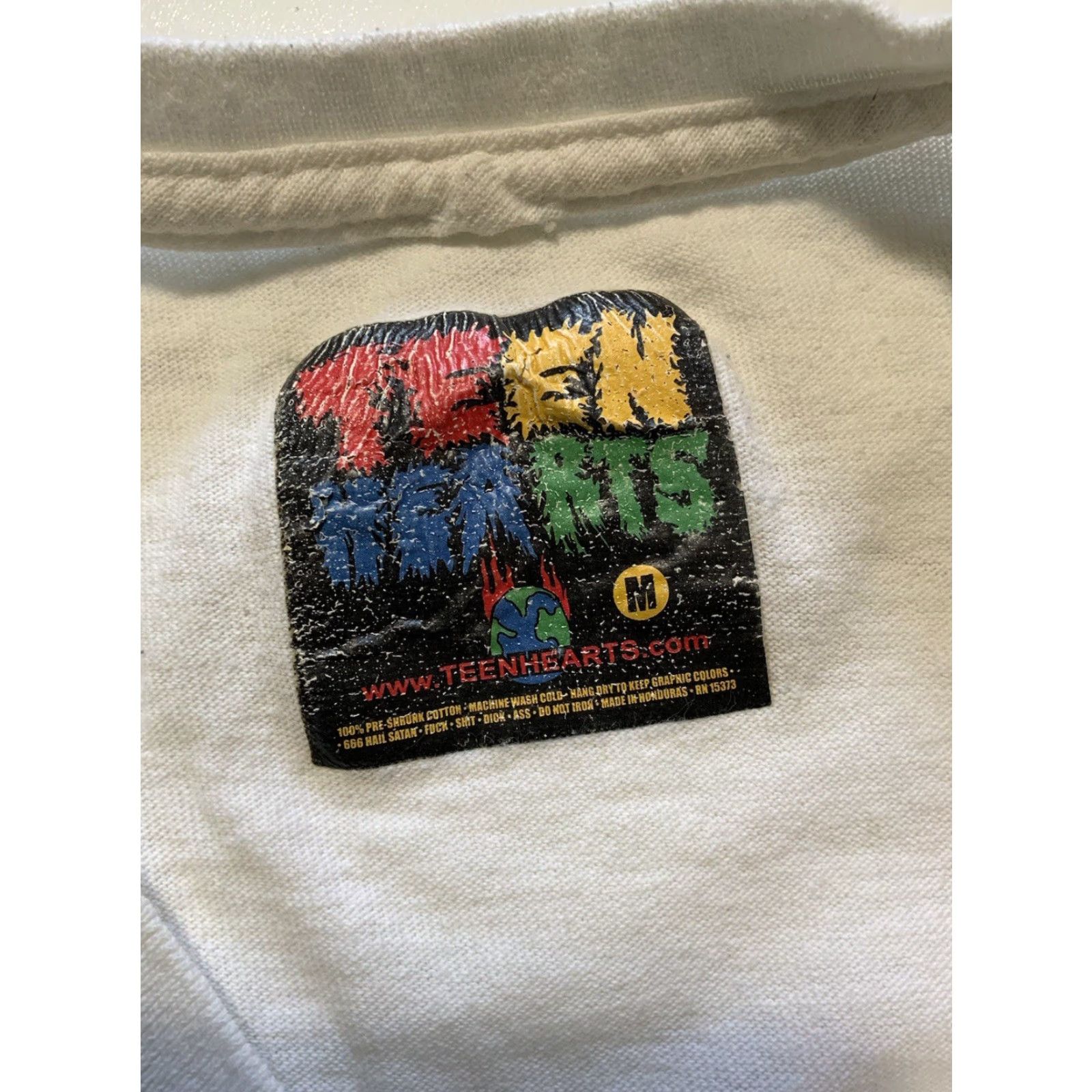 Vintage VINTAGE Teen Hearts Only Fans Graphic Humor Parody Comedy Graphic S/S White T-Shirt Sz.M Size US M / EU 48-50 / 2 - 5 Thumbnail