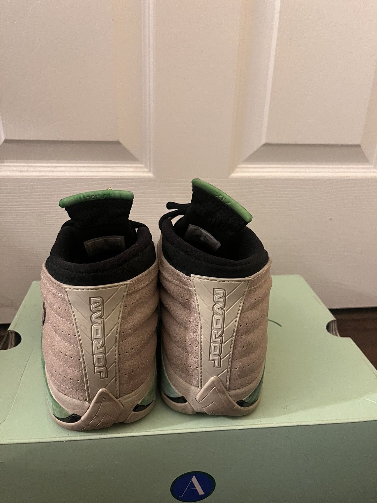 Jordan Brand × Nike Aleali may Jordan 14 Size US 9.5 / EU 42-43 - 2 Thumbnail
