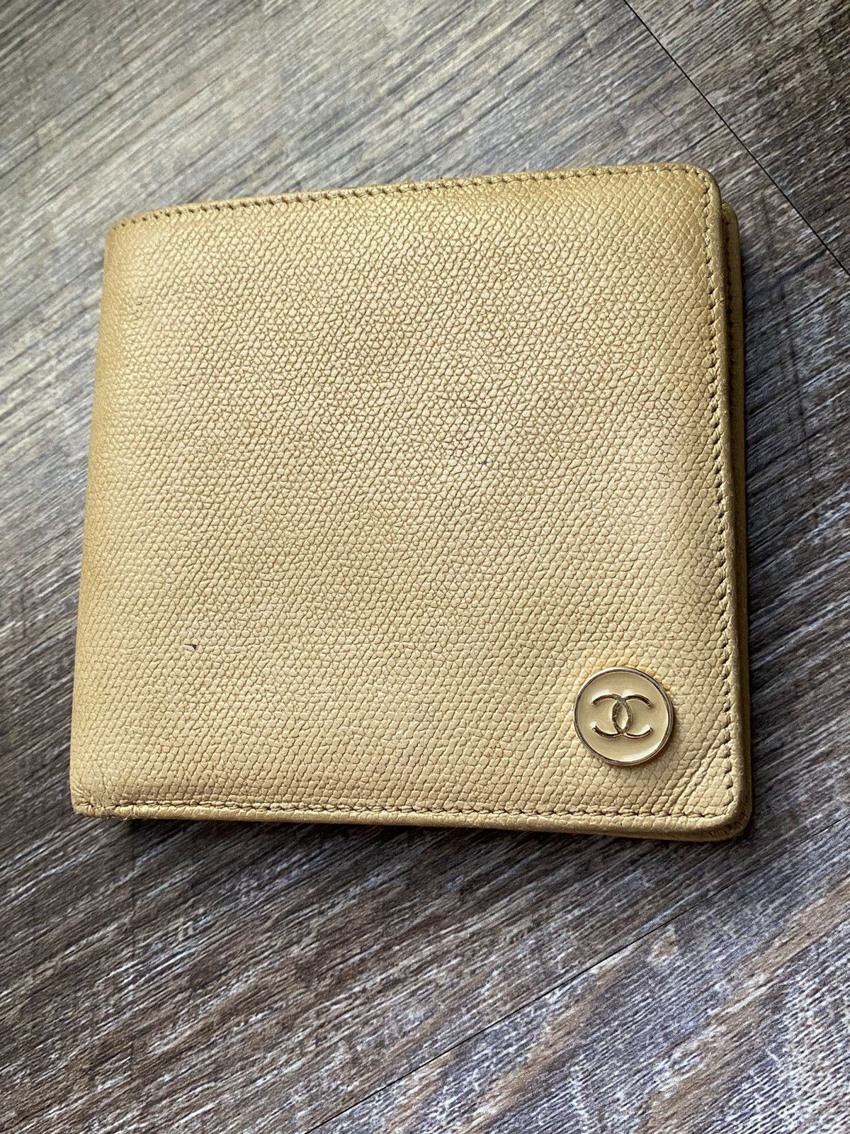 Chanel CC BiFold selling Wallet