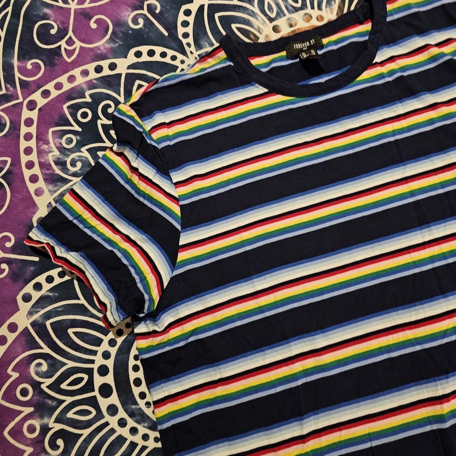 Forever 21 Forever 21 Men's Multicolored T-shirt Size US XL / EU 56 / 4 - 3 Thumbnail