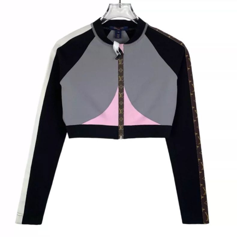 Louis Vuitton Louis Vuitton Short long-sleeved jacket with logo letters Size XXS / US 00 / IT 34 - 1 Thumbnail