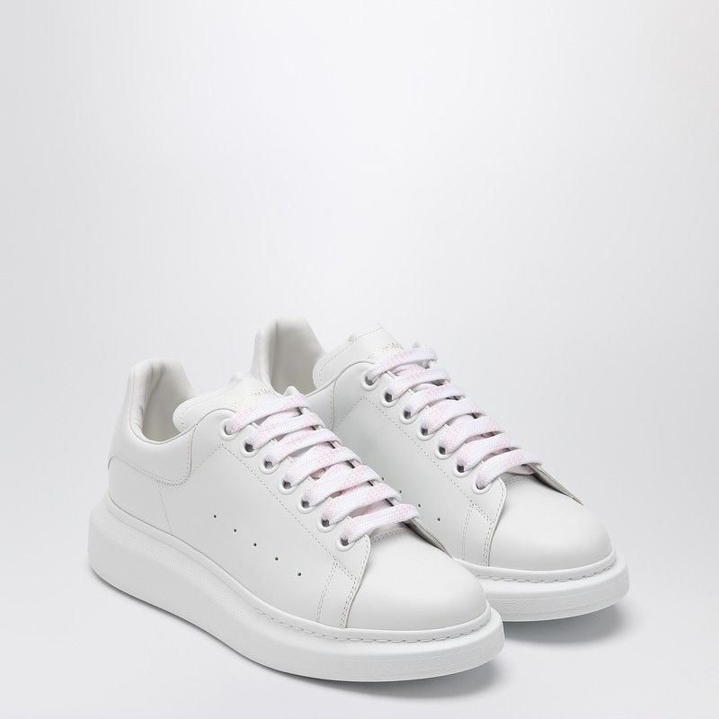 Alexander McQueen Alexander Mcqueen White Oversized Sneakers Size US 10 / IT 40 - 1 Thumbnail