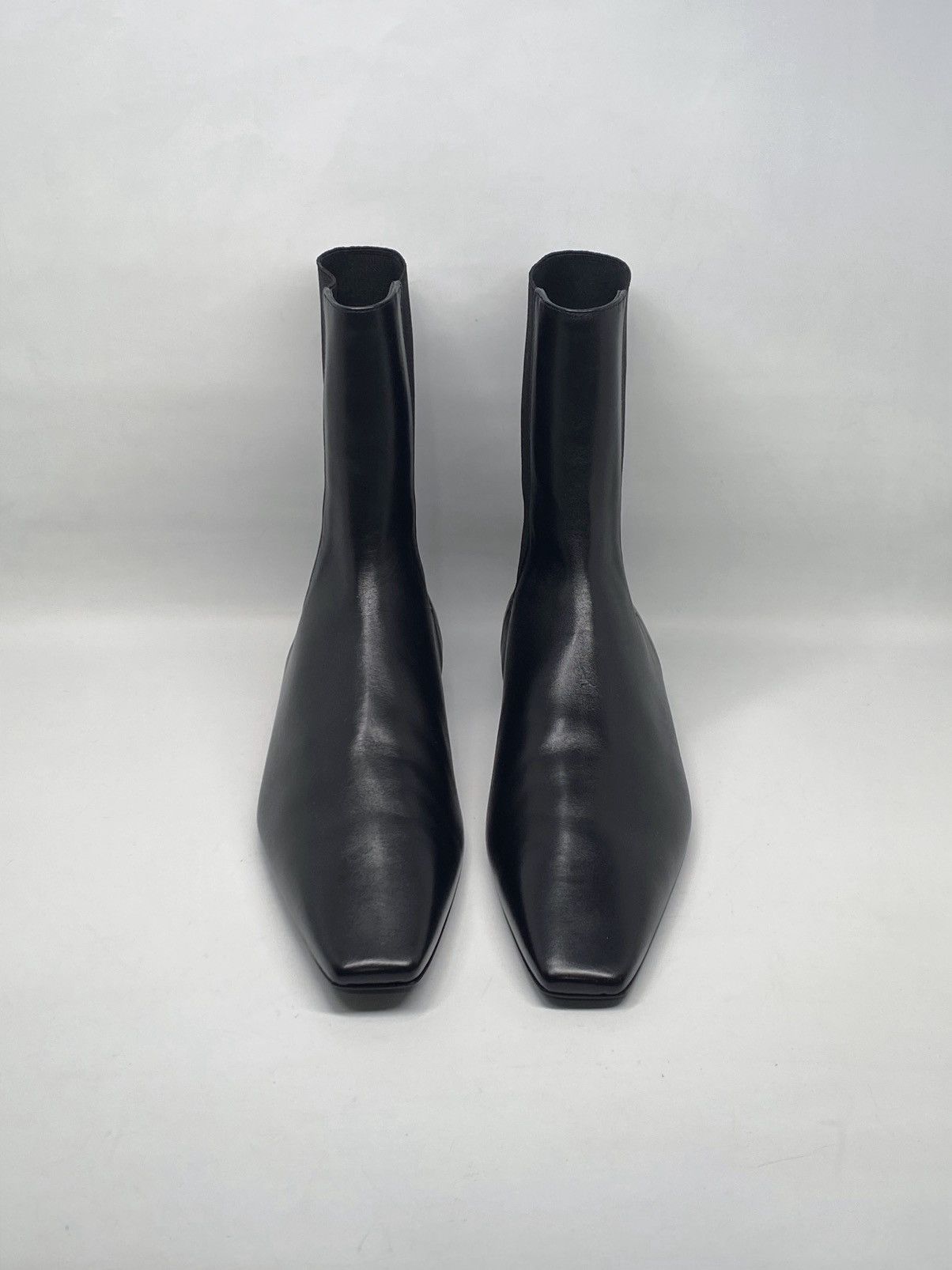 Toteme Toteme High-Top Leather Chelsea Boots size 42 Size US 12 / IT 42 - 4 Thumbnail