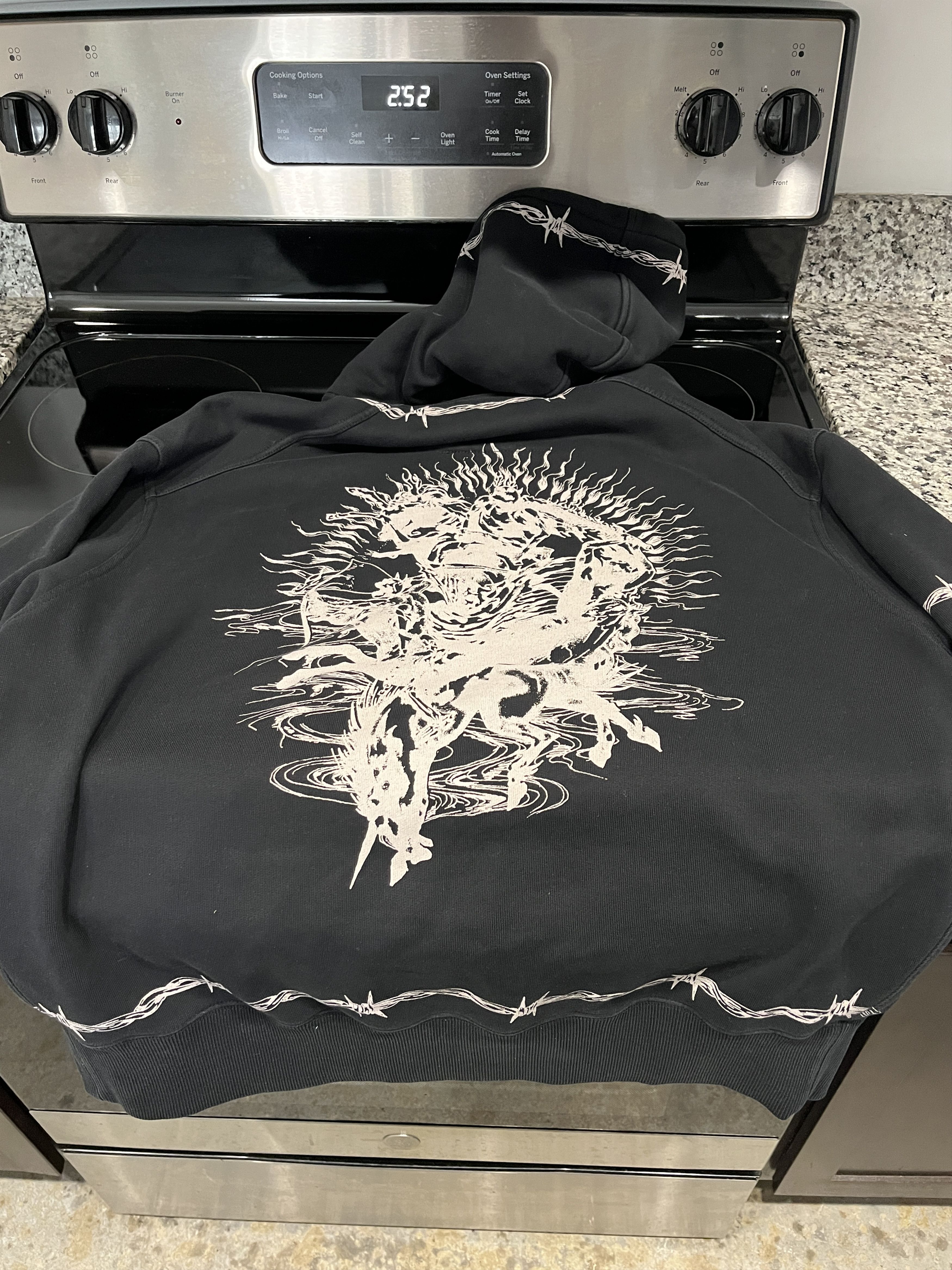 Givenchy Givenchy FW21 Barbed Wire Eagle Gothic Destroy Lonely Hoodie Size US M / EU 48-50 / 2 - 2 Thumbnail