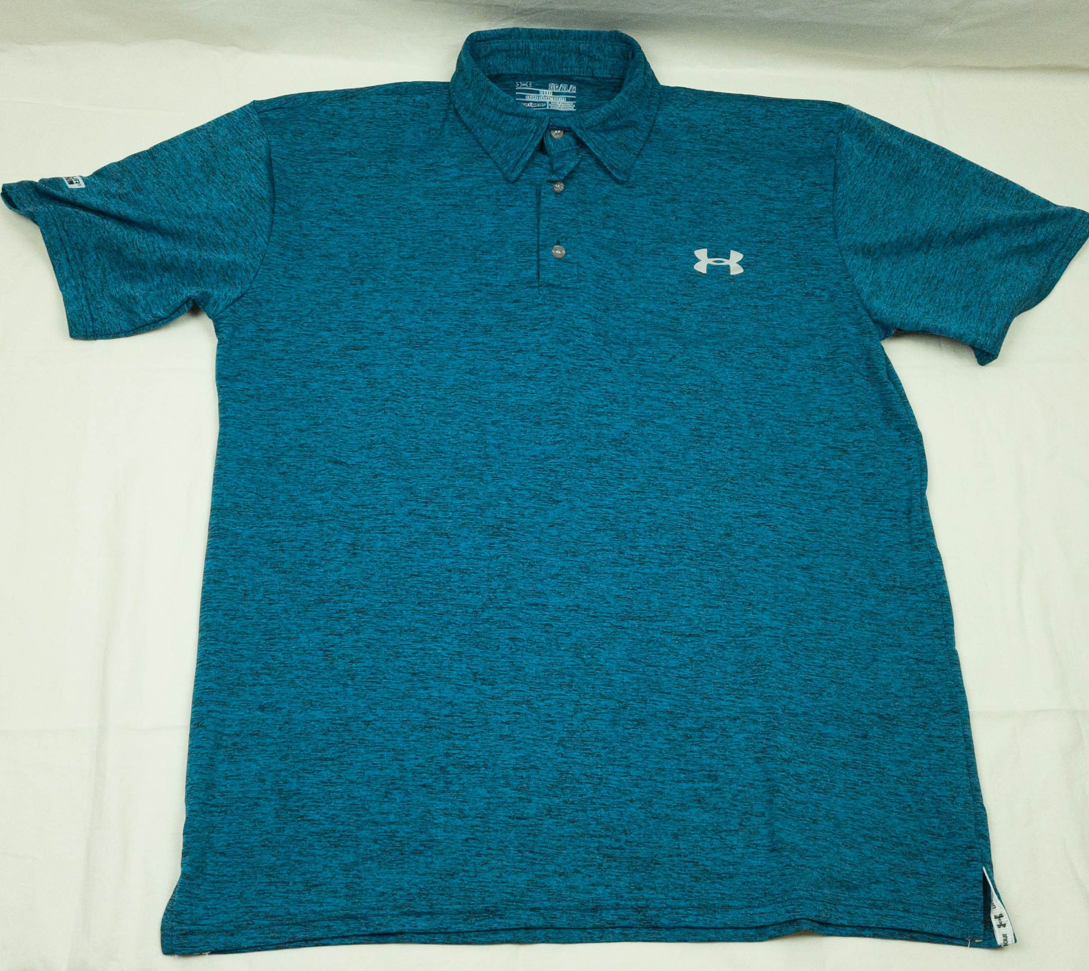 Under Armour UNDER ARMOUR TOP POLYESTER ELASTANE SIZE XL-XXL (LABEL XXL) Size US XXL / EU 58 / 5 - 3 Thumbnail