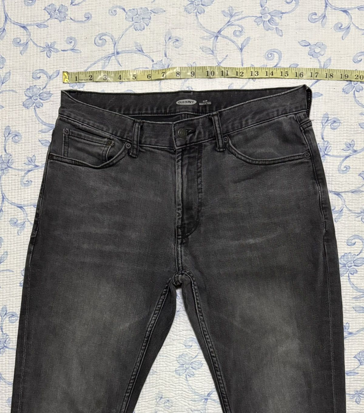 Old Navy Old Navy Streetwear Skinny Slim Fit Denim Size US 33 - 2 Thumbnail