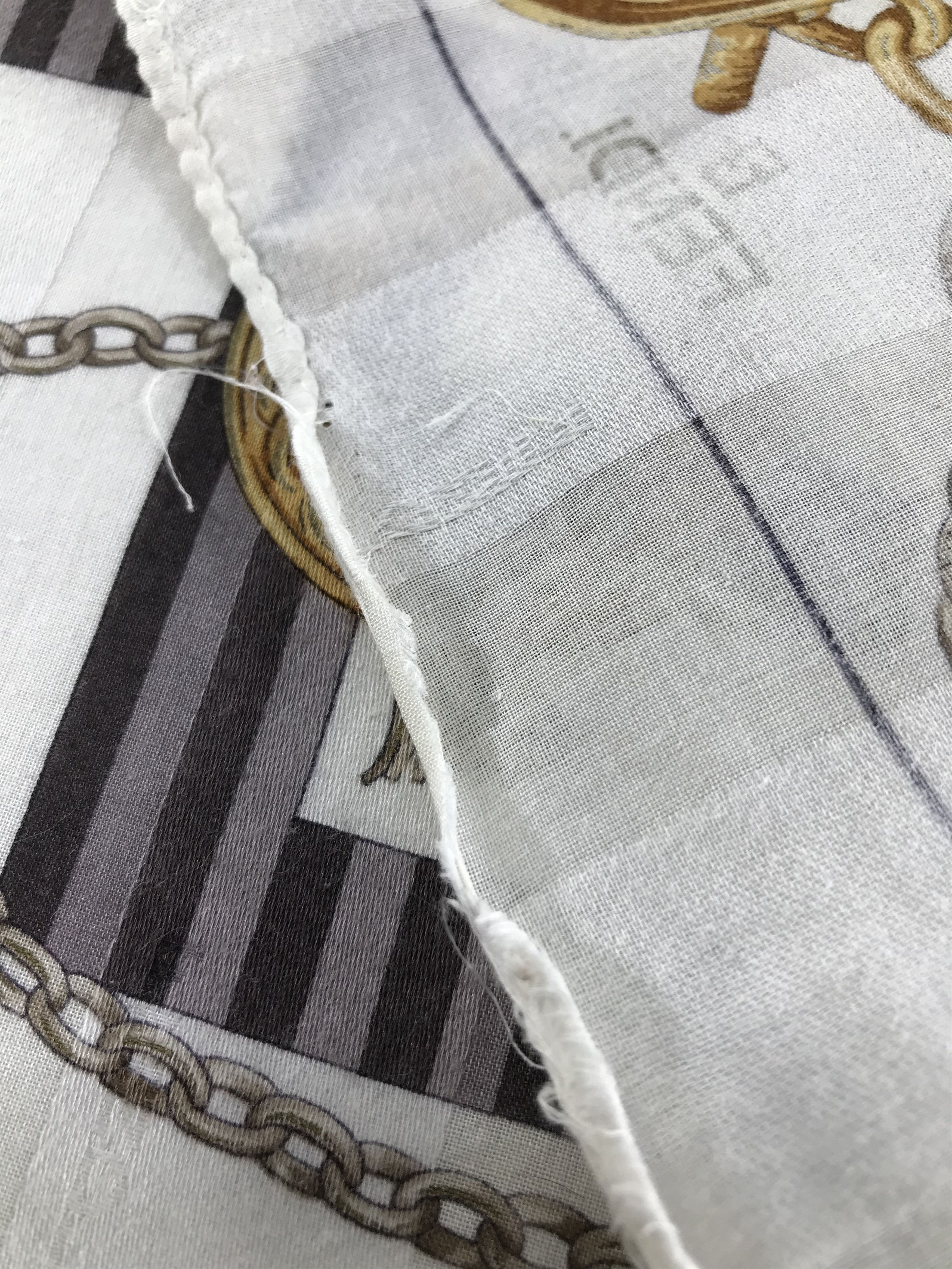 Vintage FeNdI Handkerchief Neckerchief Bandana H09 Size ONE SIZE - 5 Thumbnail