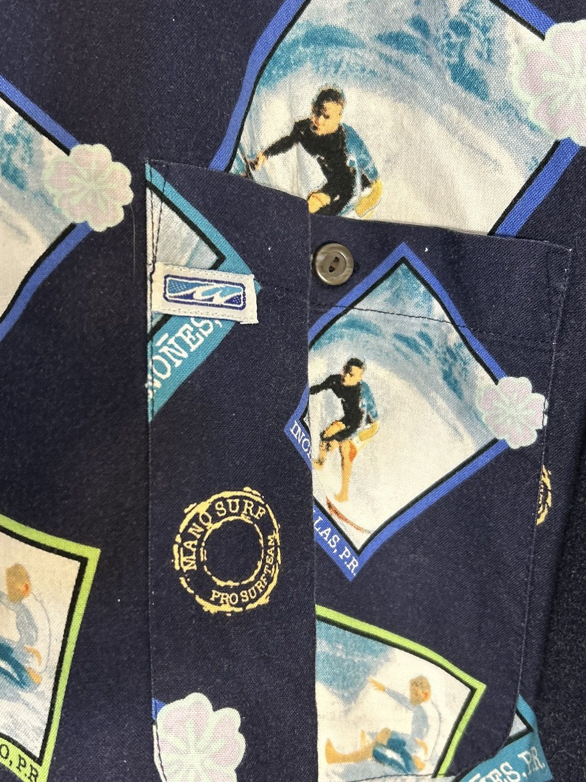 Vintage Vintage 90s Surfing Hawaiian Shirt Size US L / EU 52-54 / 3 - 4 Thumbnail