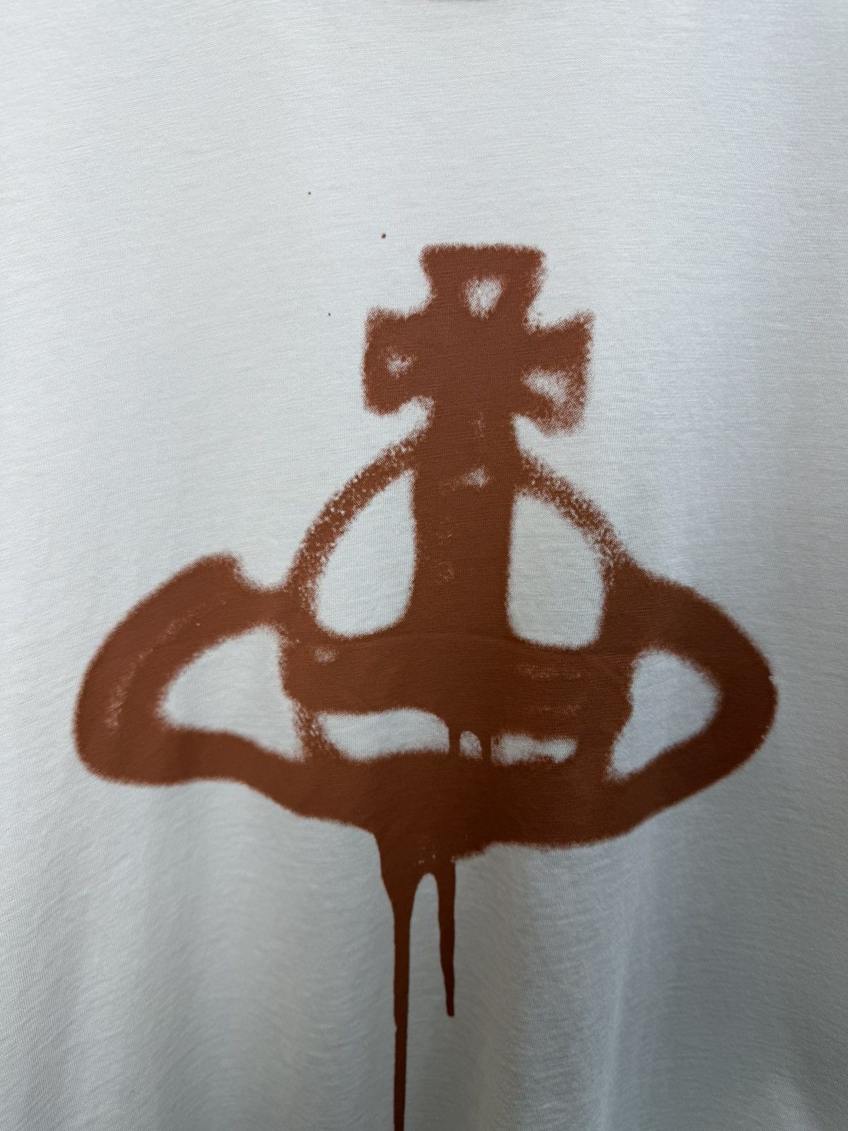 Vivienne Westwood Vivienne Westwood Orb Spray Logo T-Shirt Size M Size US M / EU 48-50 / 2 - 3 Thumbnail