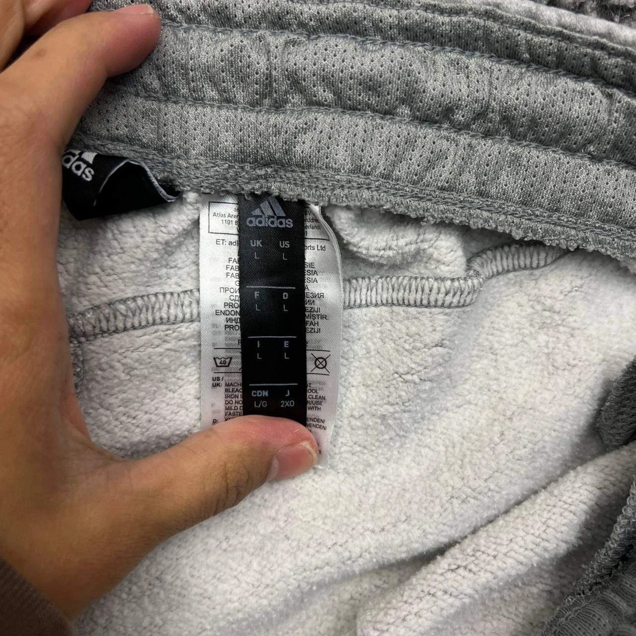 Adidas Adidas Sweatpants Men L Gray Drawstring Pocket Outdoor 32x29 Size US 32 / EU 48 - 7 Thumbnail