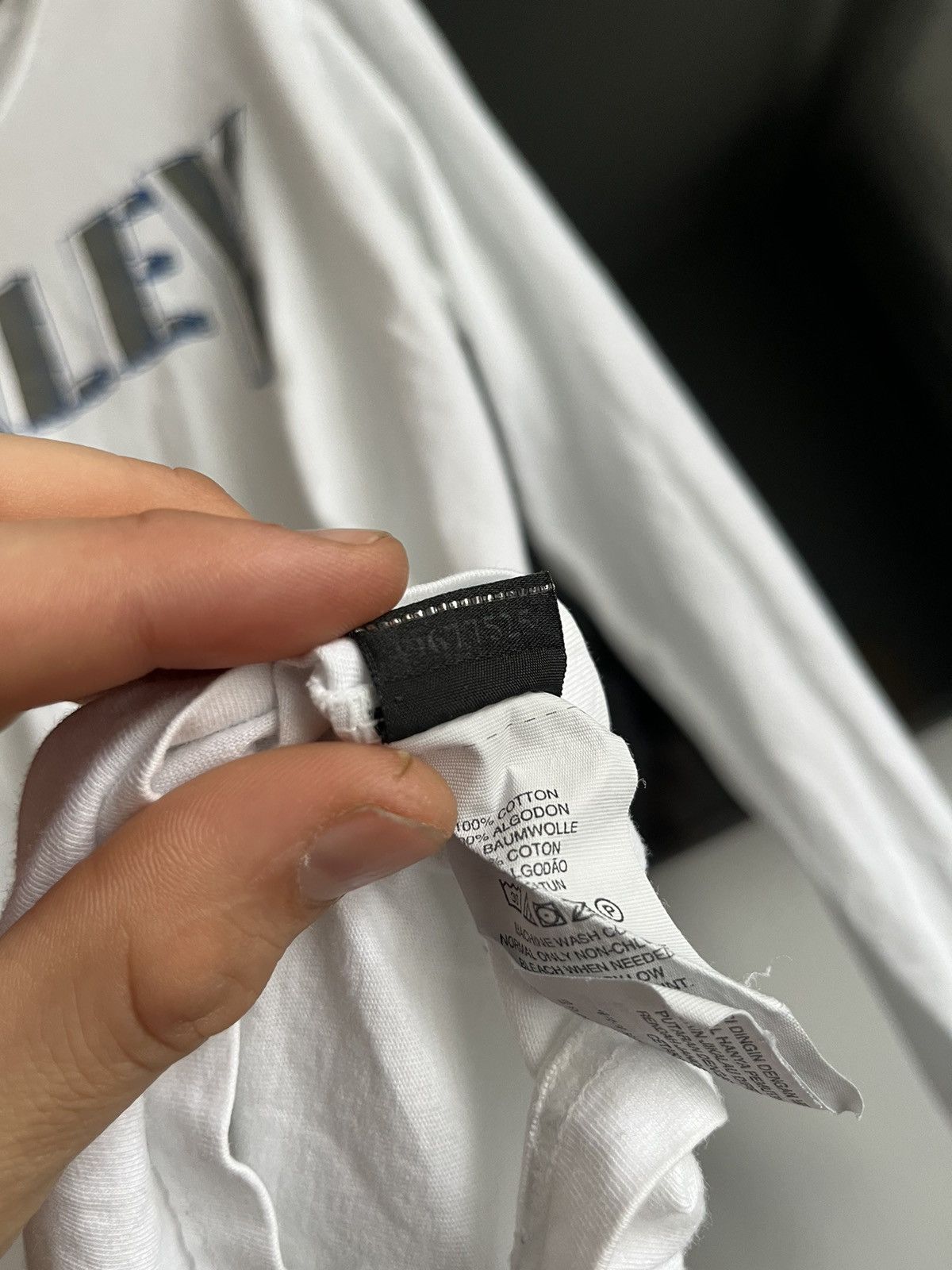 Oakley Oakley Long Sleeve White big logo Size US M / EU 48-50 / 2 - 4 Thumbnail
