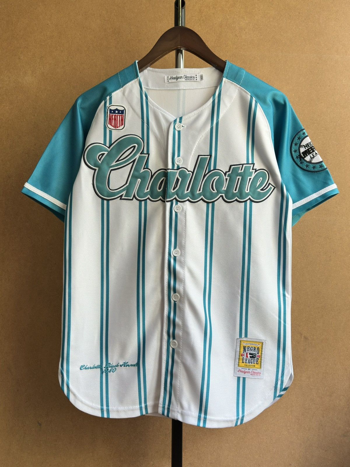 Vintage Vintage Charlotte Black Hornets 1950 Retro Baseball Jersey Size US XS / EU 42 / 0 - 1 Thumbnail