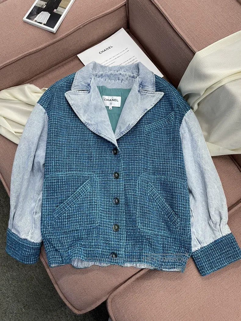 Chanel Chanel Peacock blue silhouette woven denim jacket Size XS / US 0-2 / IT 36-38 - 1 Thumbnail