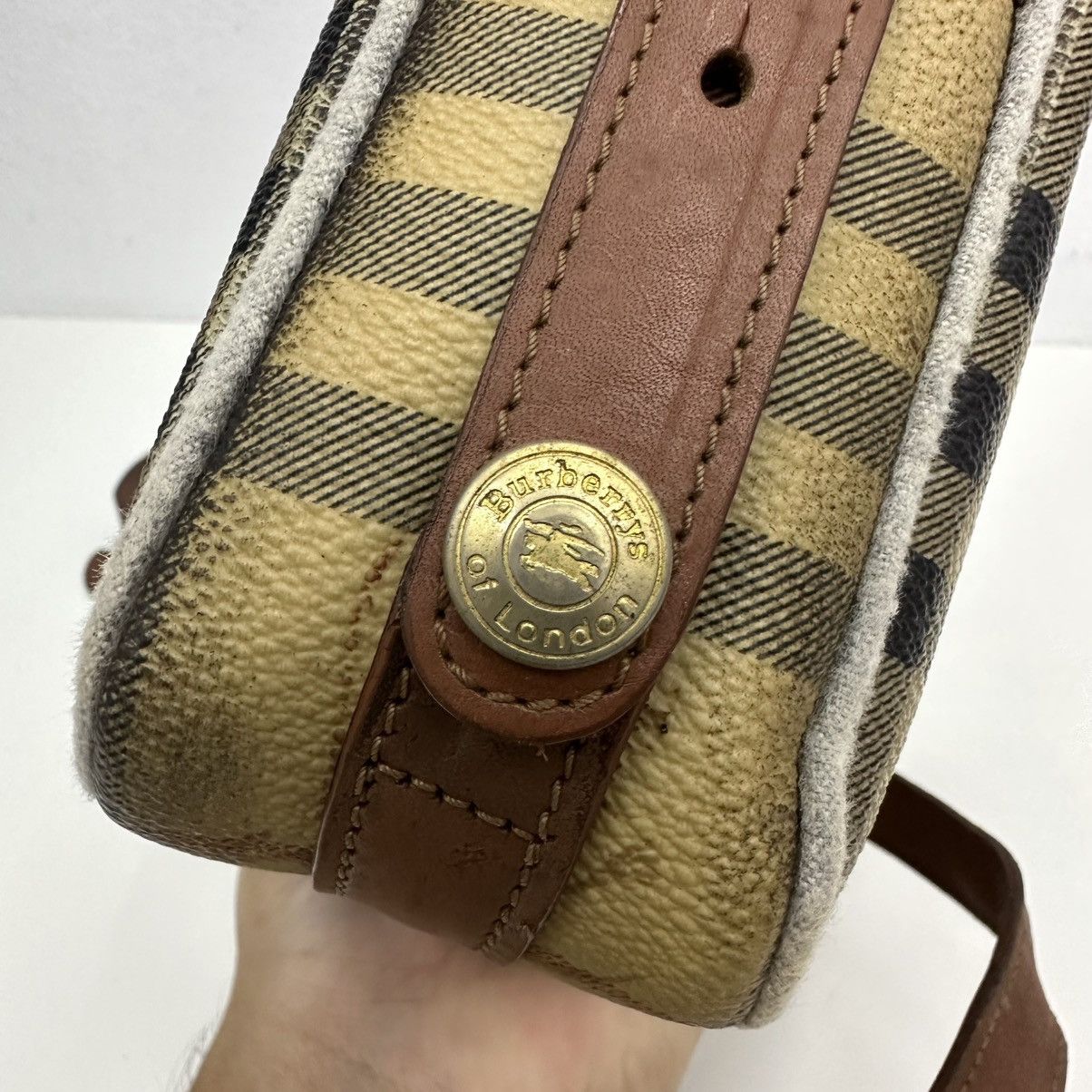 Burberry ‼️YES‼️ AUTH. VINTAGE BURBERRY NOVA CHECK CLUTCH SHOULDER BAG Size ONE SIZE - 13 Thumbnail