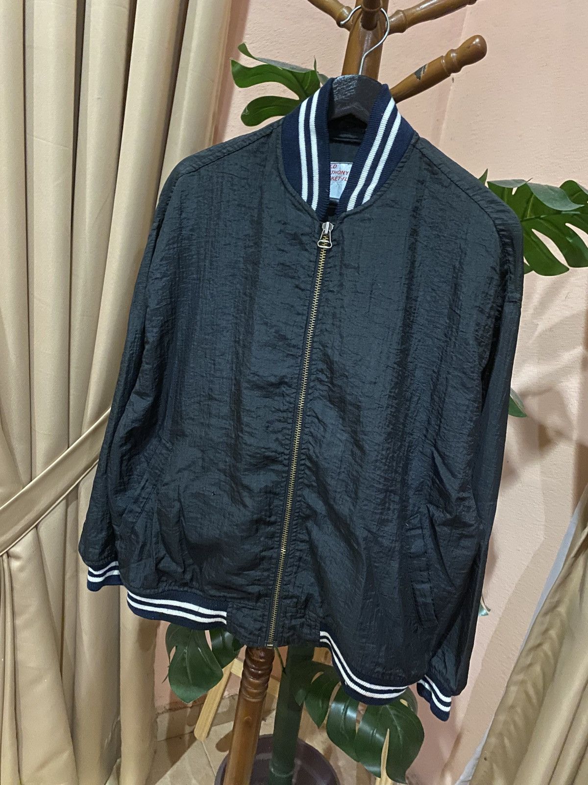 Vintage LOLD Anthony Jacket-Flyer’s Black Bomber Jacket Embroidered Size US M / EU 48-50 / 2 - 3 Thumbnail