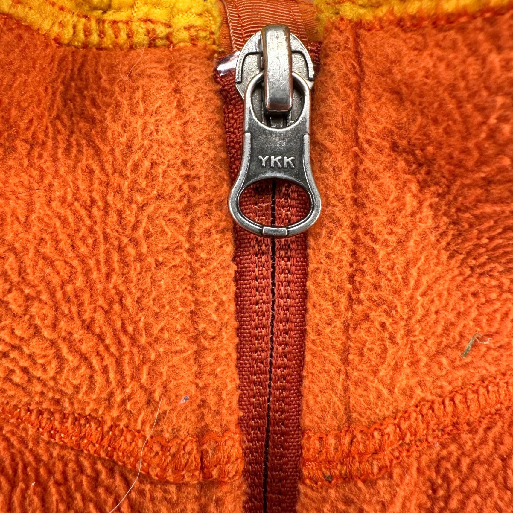 Patagonia VINTAGE Patagonia Vest Mens XL Orange Synchilla Fleece Lined Sleeveless Full Zip Size US XL / EU 56 / 4 - 2 Thumbnail