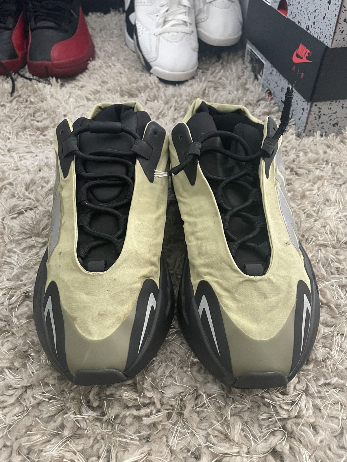 Adidas Adidas Mens Yeezy Boost 700 MNVN Resin Size US 9 / EU 42 - 4 Thumbnail