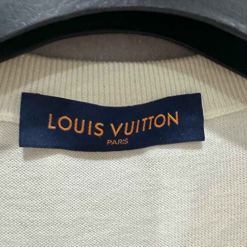 Louis Vuitton Louis Vuitton Beige Card Duck Short Sleeve Size US XXL / EU 58 / 5 - 6 Thumbnail