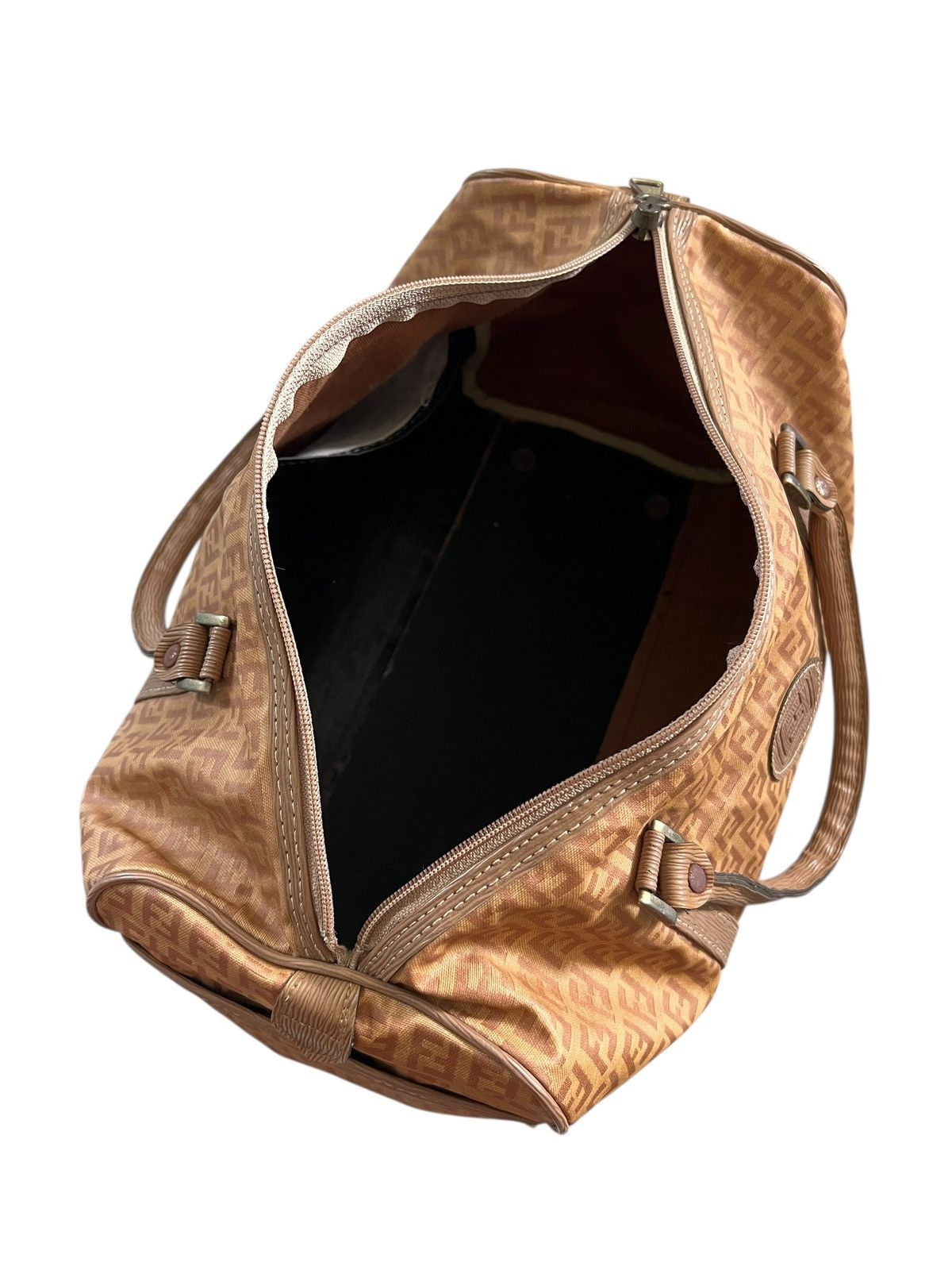Fendi Vintage 70s Fendi Zucca Duffle Bag Size ONE SIZE - 11 Thumbnail