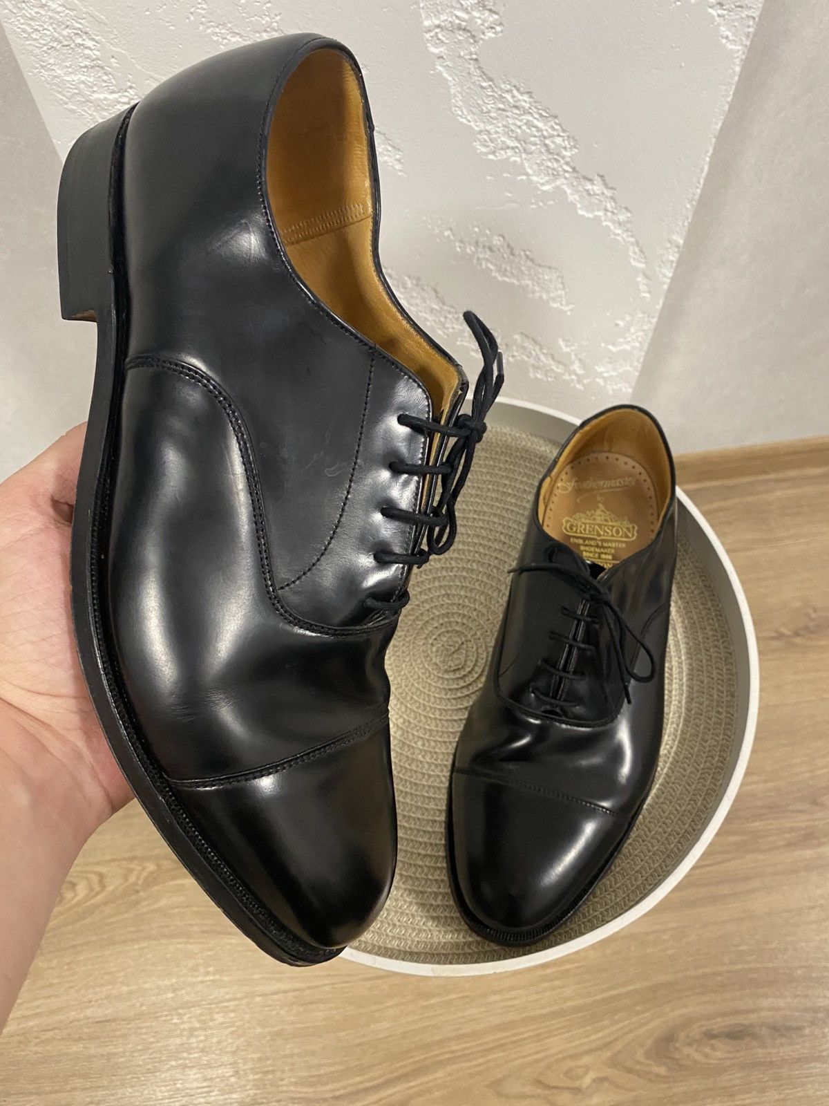 Grenson Grenson Feathermaster England Formal Shoes Size: 9 1 