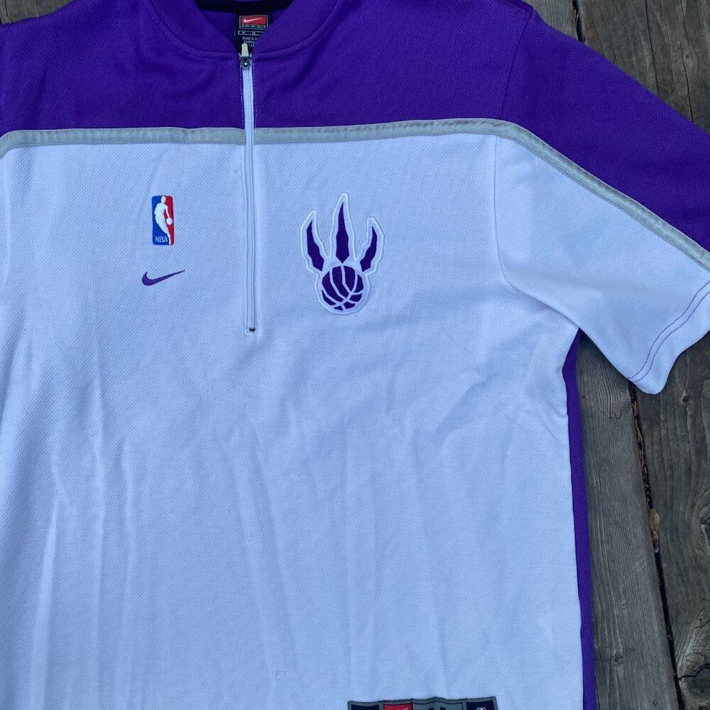 Nike × Vintage Vintage 1999 Nike Toronto Raptors Team NBA Basketball Warmu Size US M / EU 48-50 / 2 - 6 Thumbnail