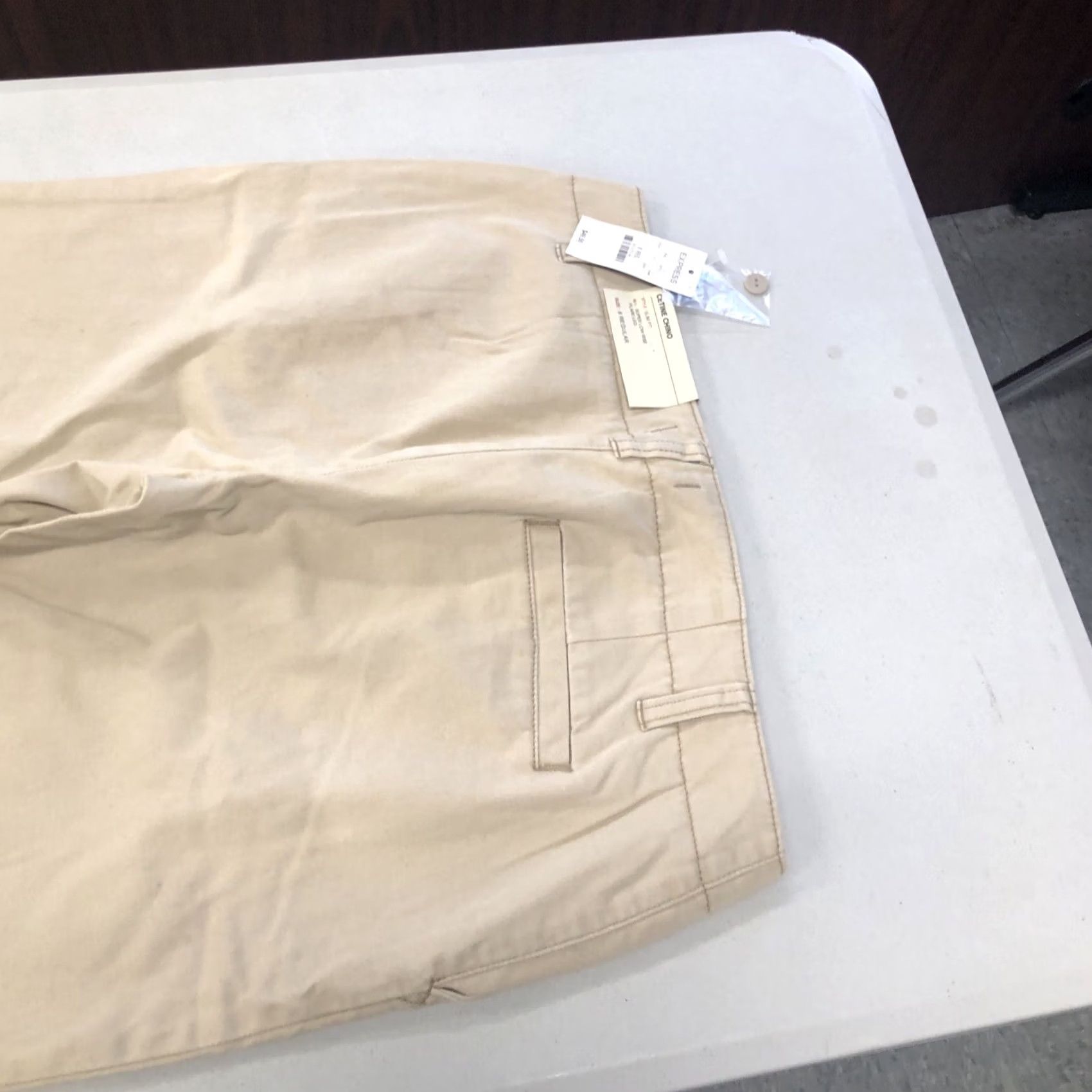 Express NWT Express Cetine Chino Pants Tan Khaki Slim Flare Leg Low Rise Women Size 8 Size ONE SIZE - 7 Thumbnail