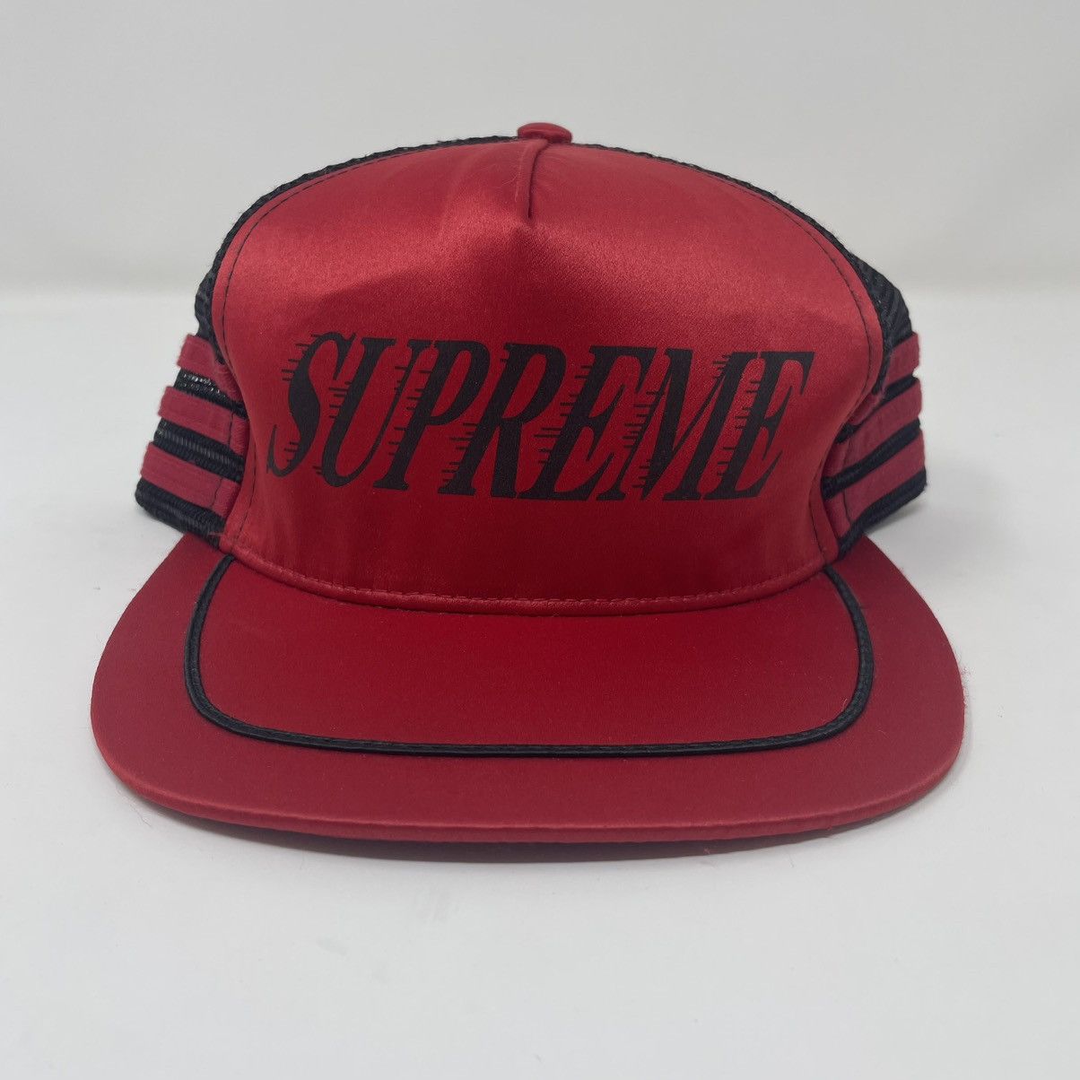 Supreme Supreme SS2011 Kings Satin Mesh Trucker Hat Size ONE SIZE - 1 Thumbnail