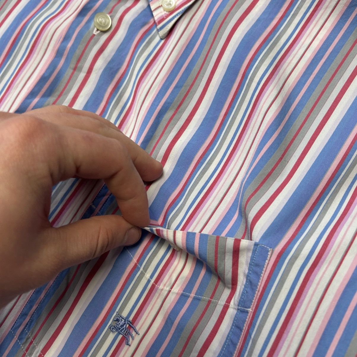 Burberry Luxury Burberry Small logo Multicolor designer button shirt Size US XL / EU 56 / 4 - 4 Thumbnail