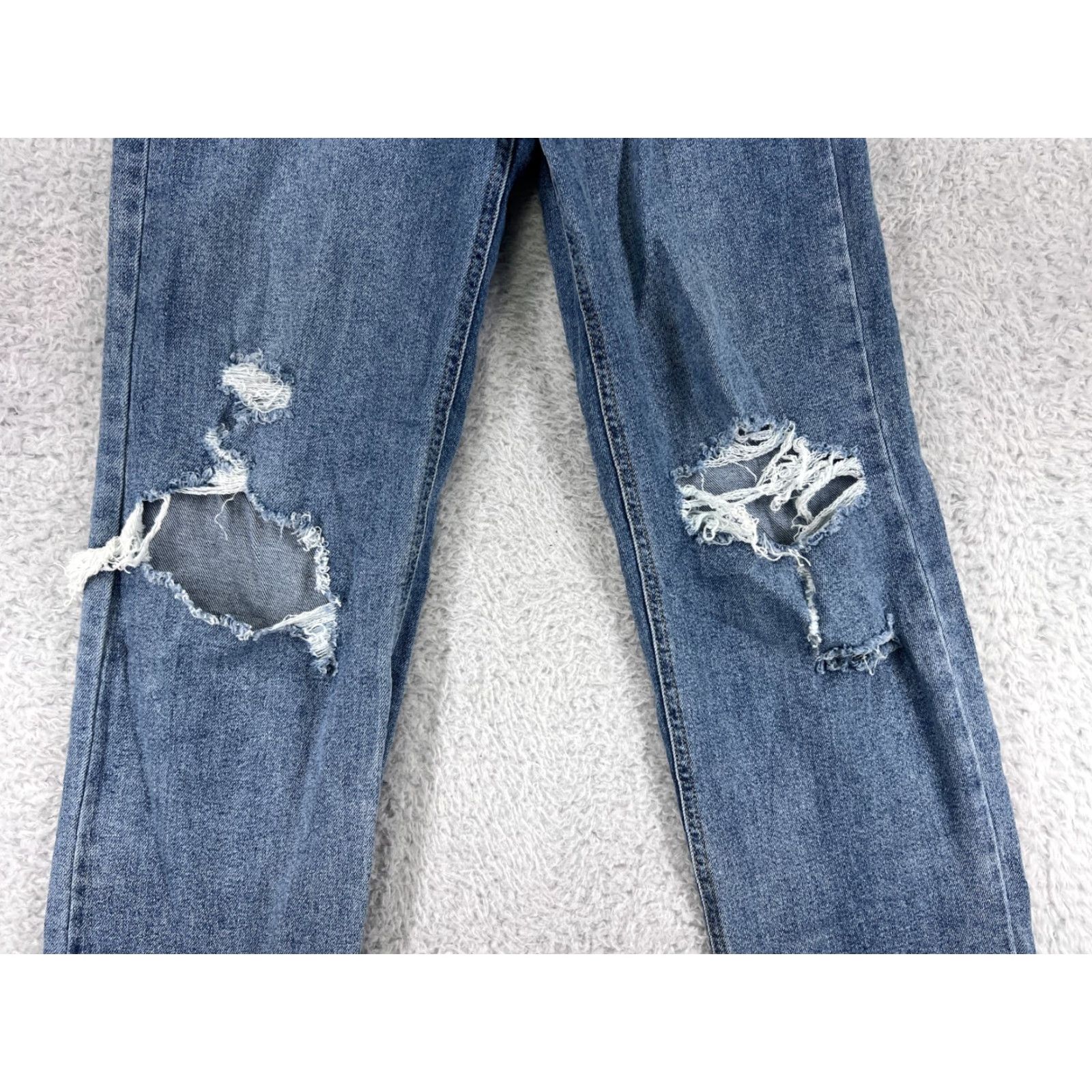 Vintage Wild Fable Jeans Womens 2 Blue Distressed Button Fly Straight Medium Wash 26x30 Vintage No Mens Womens Girls? Size 26" / US 2 / IT 38 - 6 Thumbnail