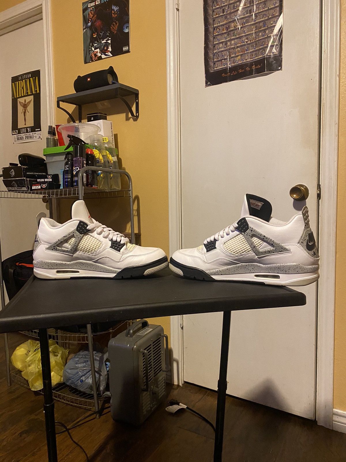 Jordan Brand Jordan 4 white cement 2016 Size US 13 / EU 46 - 4 Thumbnail