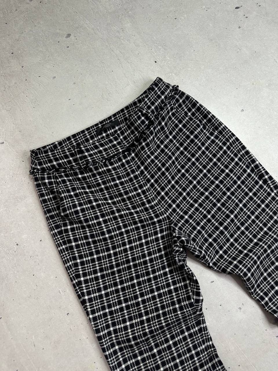 Weekend Max Mara Max Mara Weekend Check Pants Frayed Hem Cropped Trousers E38 Size 28" / US 6 / IT 42 - 4 Thumbnail