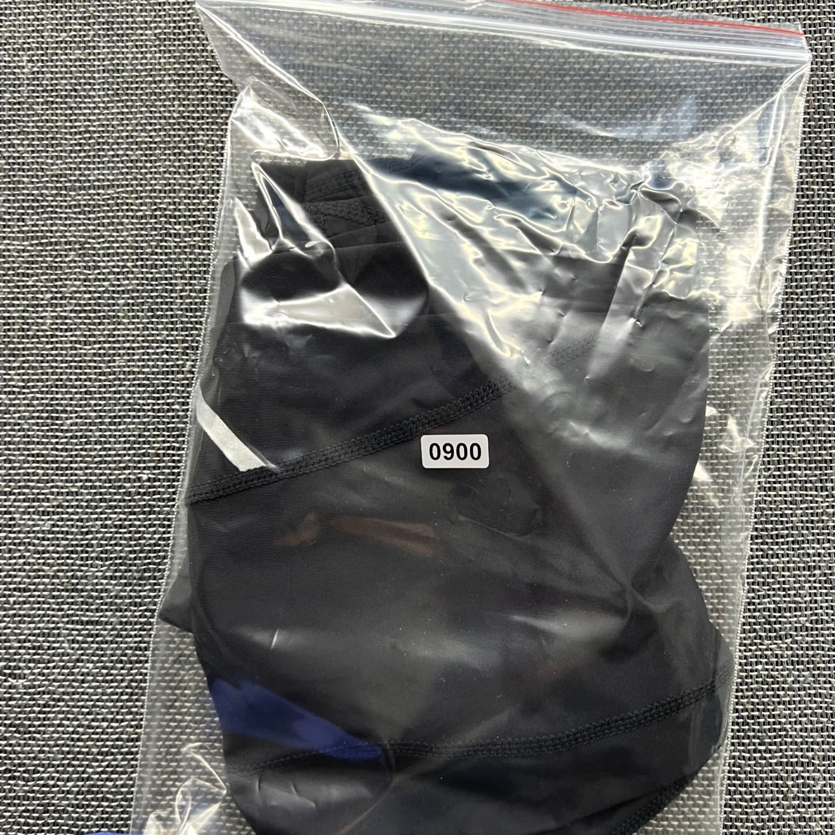 2XU 2XU Mens Compression Pants Black Medium 7/8 Elite Sport Spandex Tights Capri Size US 31 - 2 Thumbnail