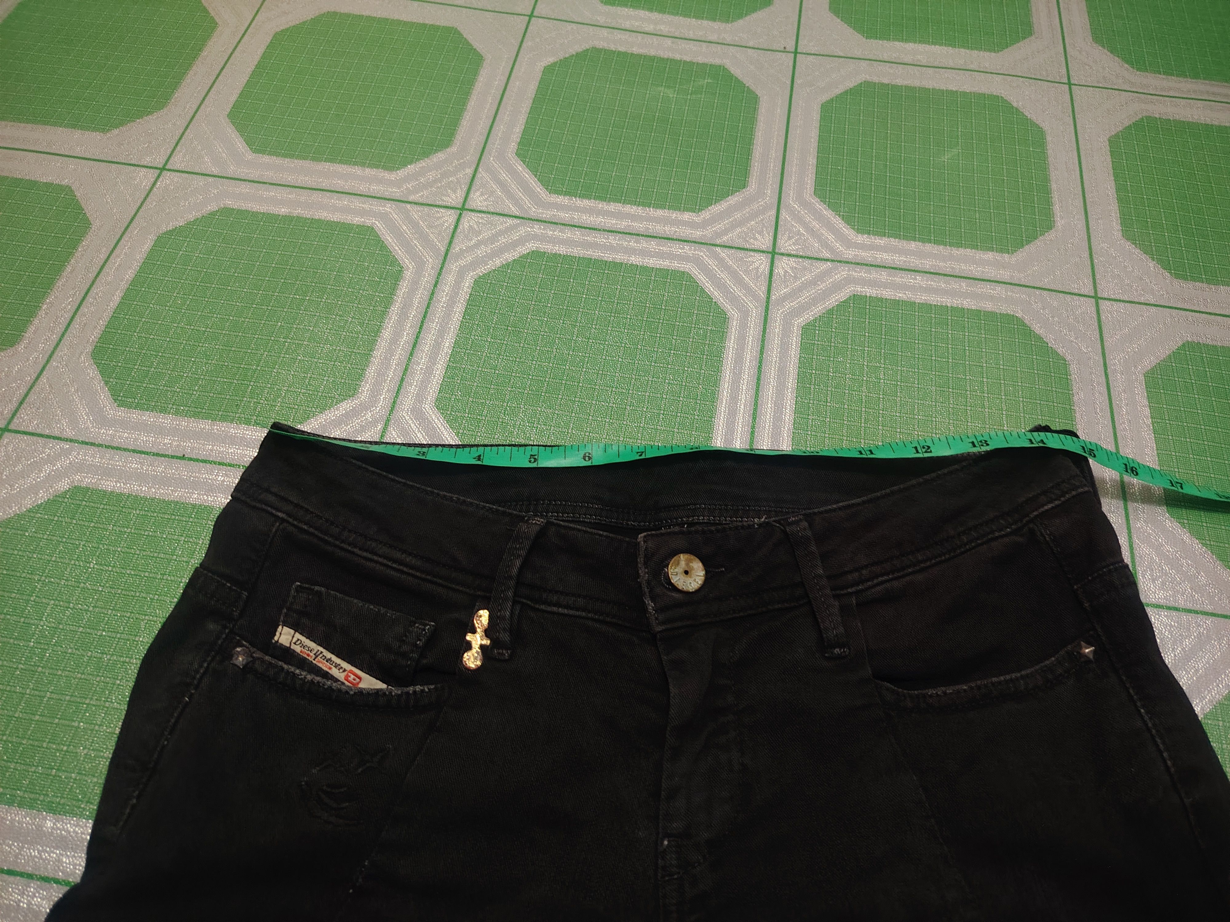 Diesel Stretch jeans diesel Distressed skinny jeans Size US 29 - 16 Thumbnail